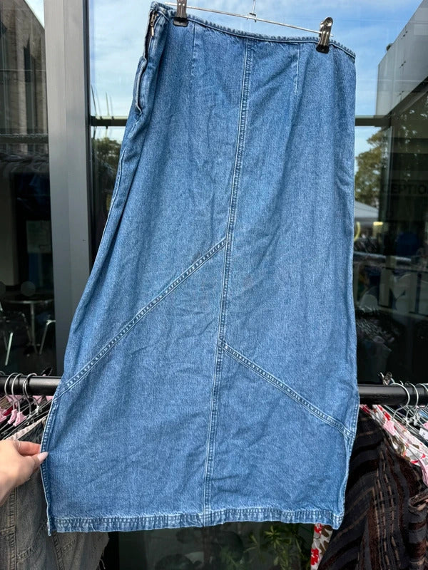 Vintage Y2K denim maxi skirt side pockets a line