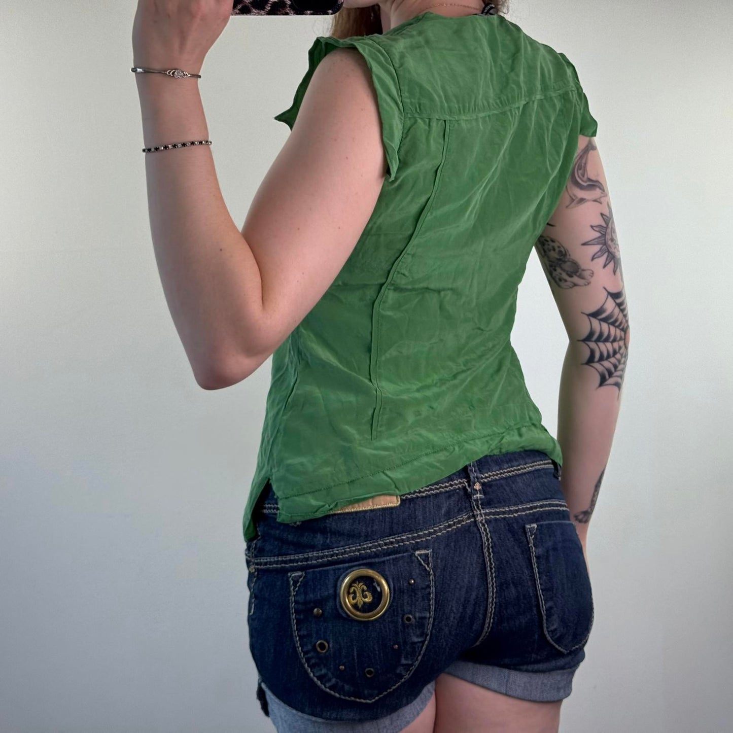 Y2K vintage 100% silk frill short sleeve top blouse v neck lightweight green