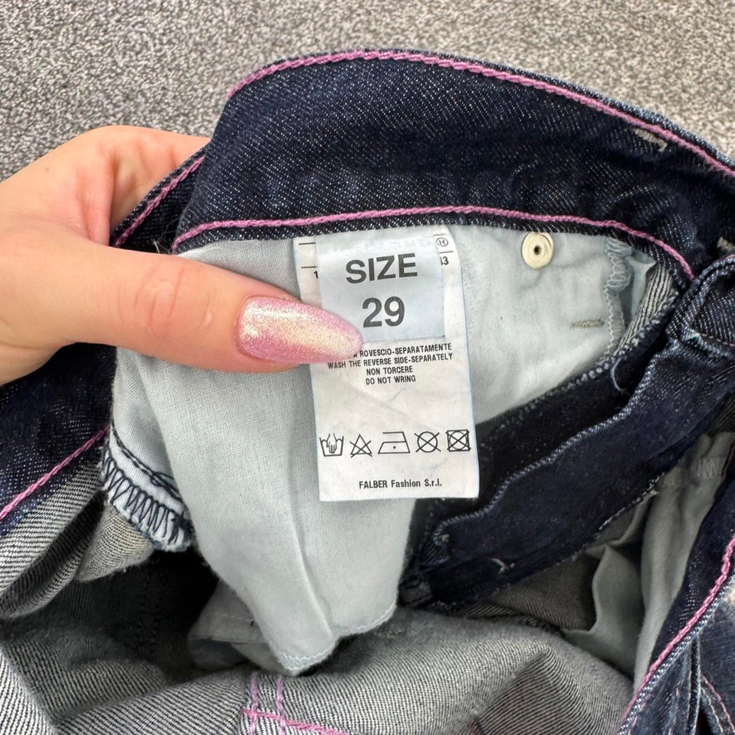 Y2K vintage low rise denim mini shorts turned up navy pink contrast stitching