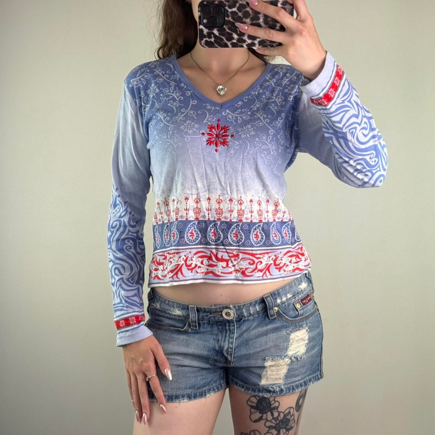 Y2K vintage Etam long sleeve top tribal floral ombre print blue white red v neck