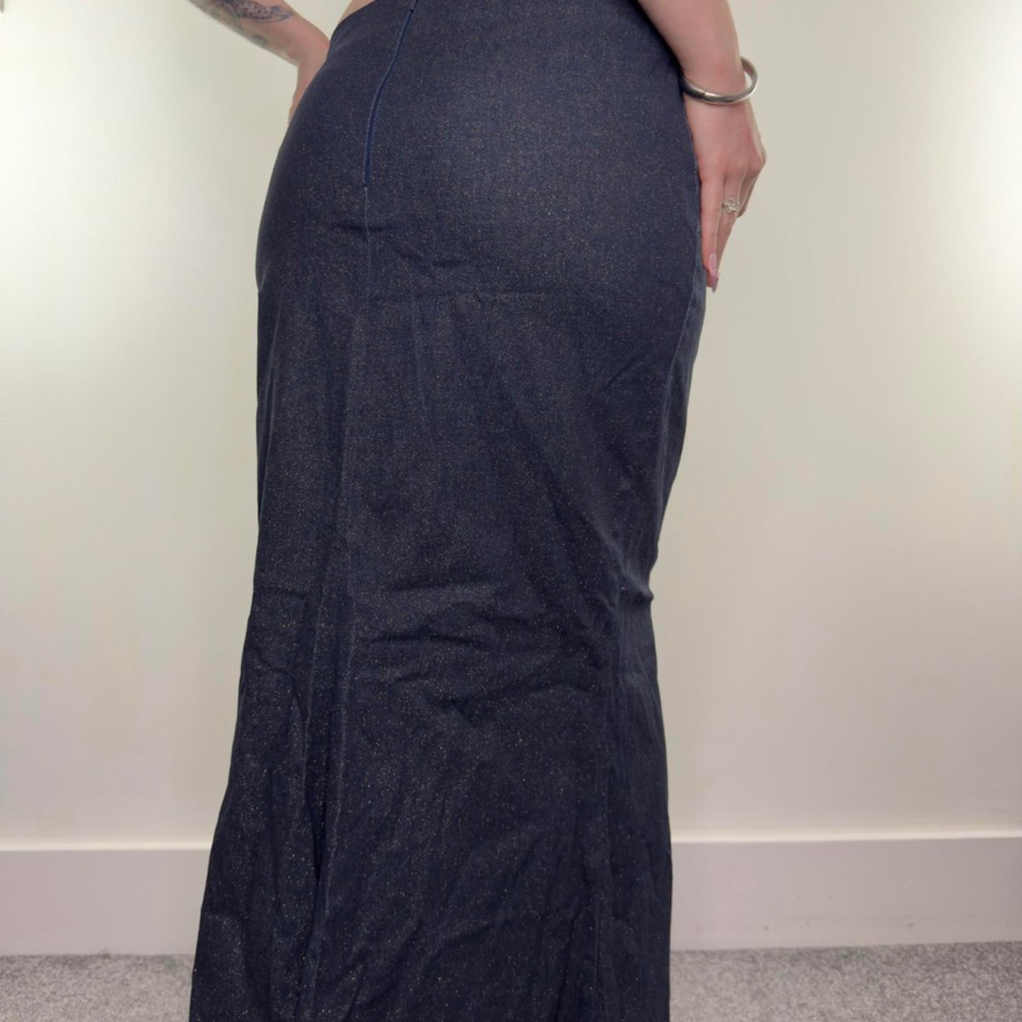 Y2K vintage sparkly denim fishtail fitted stretchy maxi skirt flattering