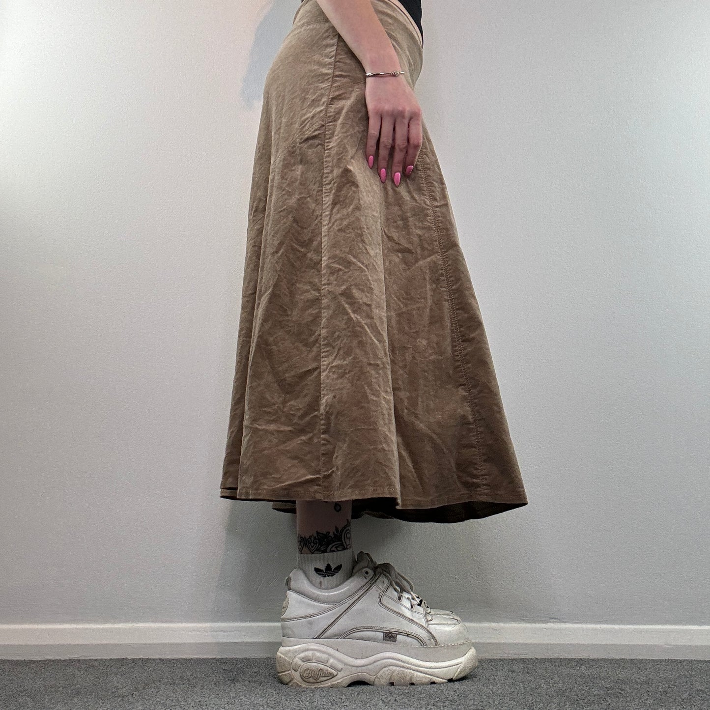 Y2K soft field dark tan maxi skirt