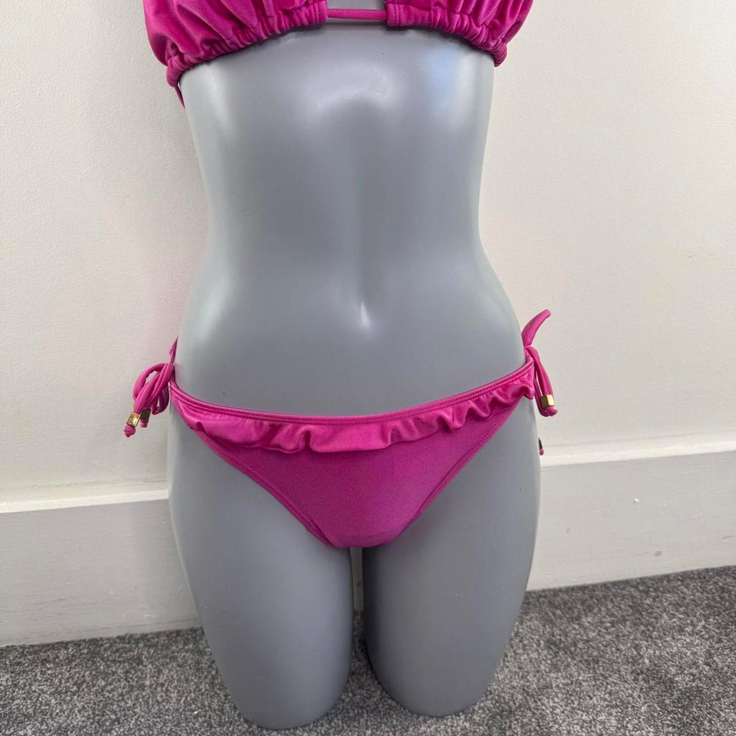 Y2K vintage shimmer matching bikini set halter neck ruffle frilly hot pink