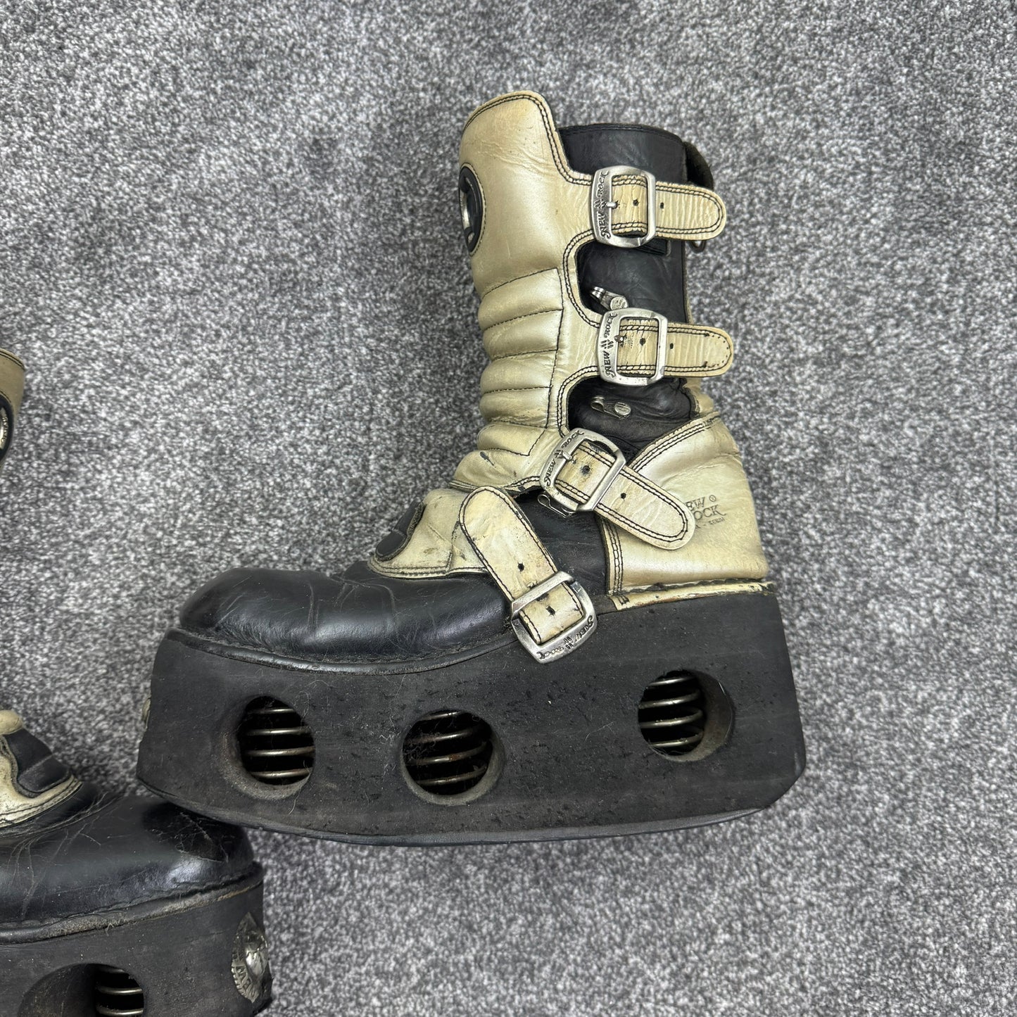 Vintage 90s New Rock platform boots