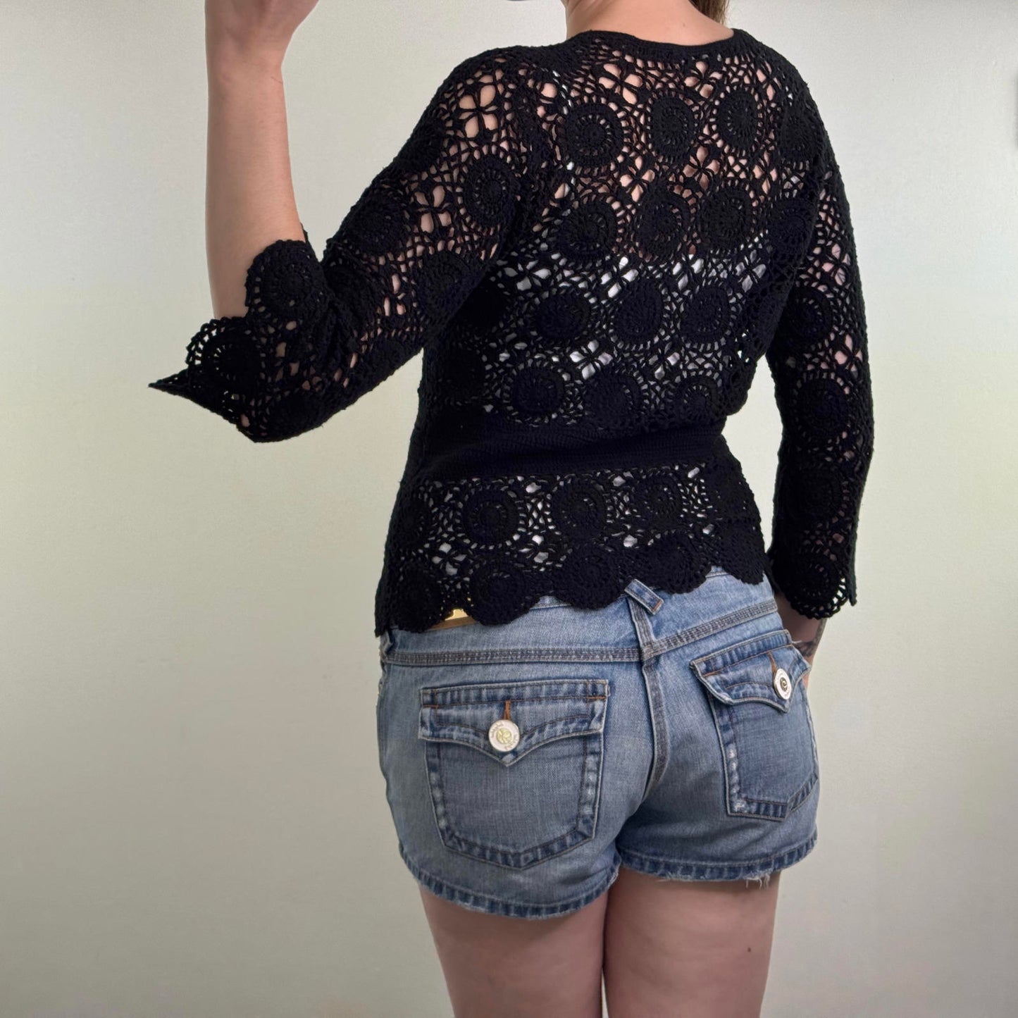 Y2K vintage crochet knit 3/4 sleeve jumper cardigan v neck bow tie front