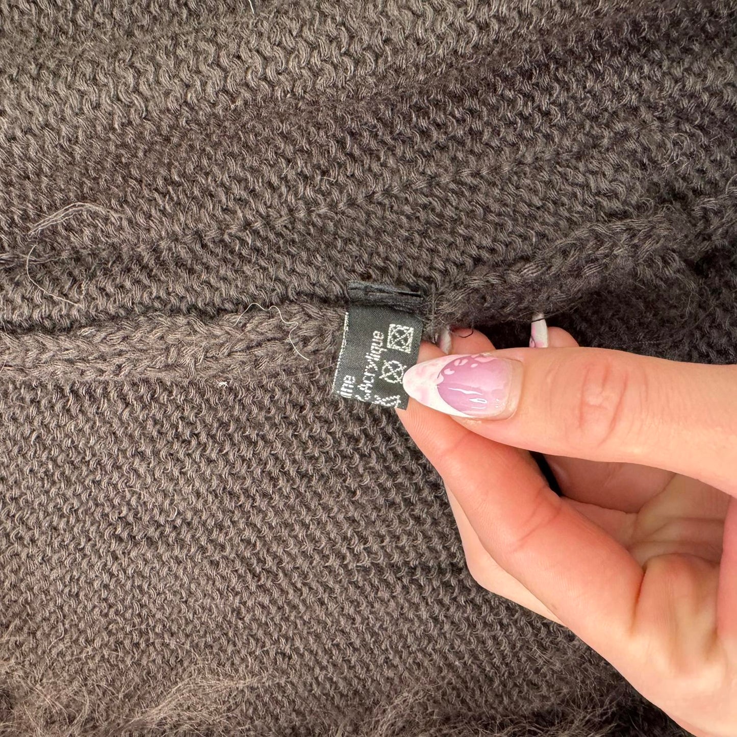 Y2K vintage afghan wool fur trim sleeveless cardigan cable knit fitted long