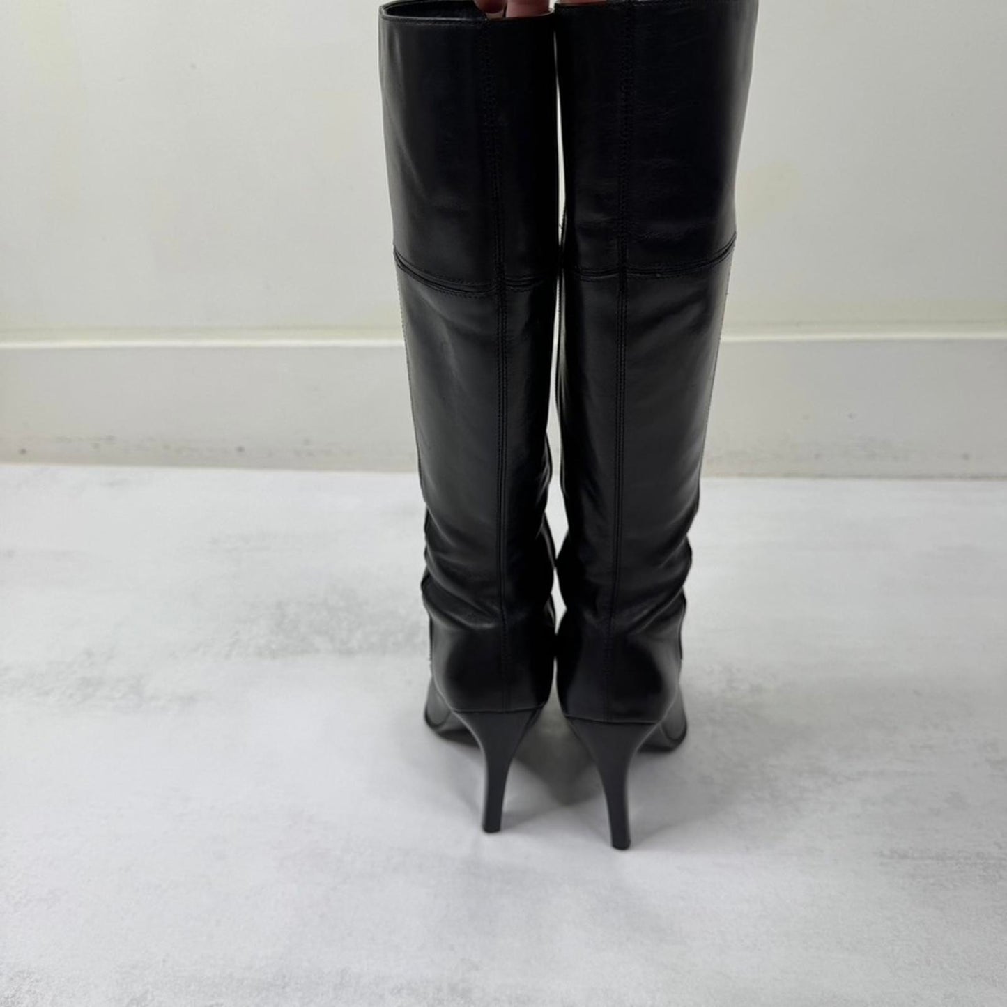 Y2K vintage genuine leather heeled boots square toe fitted block pointed black