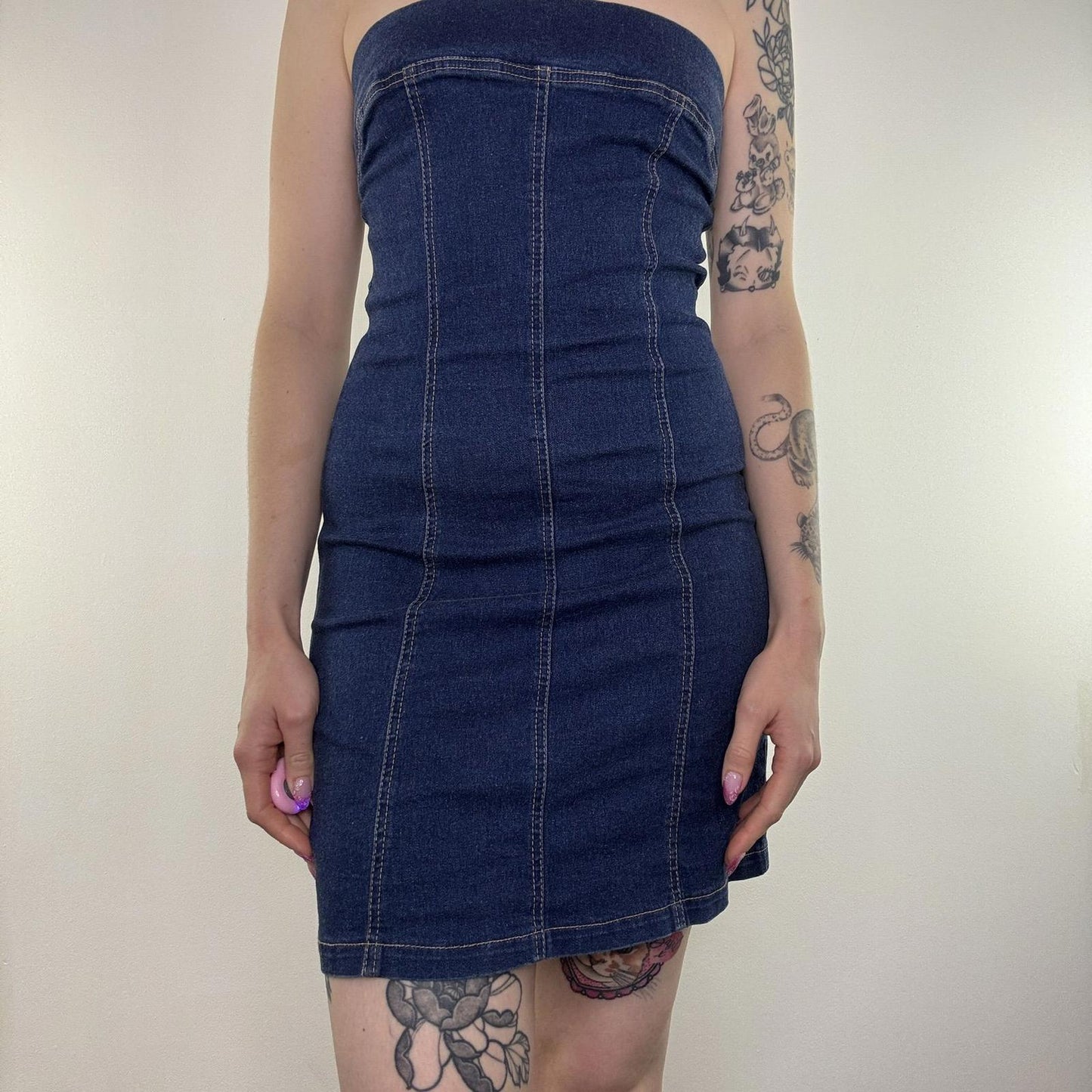 Y2K vintage denim mini dress stretchy strapless fitted bodycon blue wash zip up