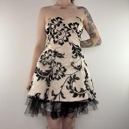 Y2K vintage mini dress strapless floral a line fishnet rara layered flower
