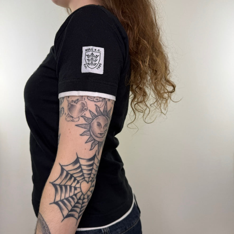 Y2K vintage Hull F.C spell out t shirt