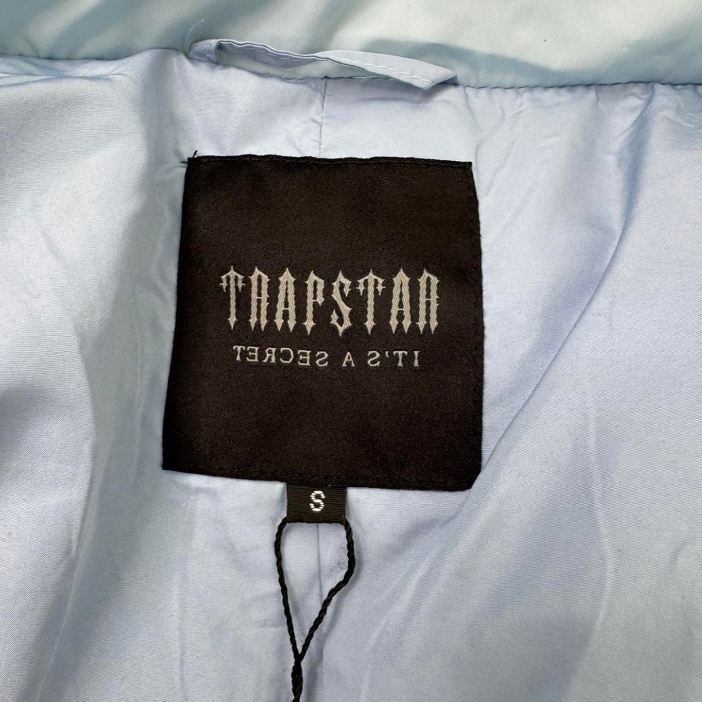 Trapstar puffer jacket coat with hood baby ice blue
