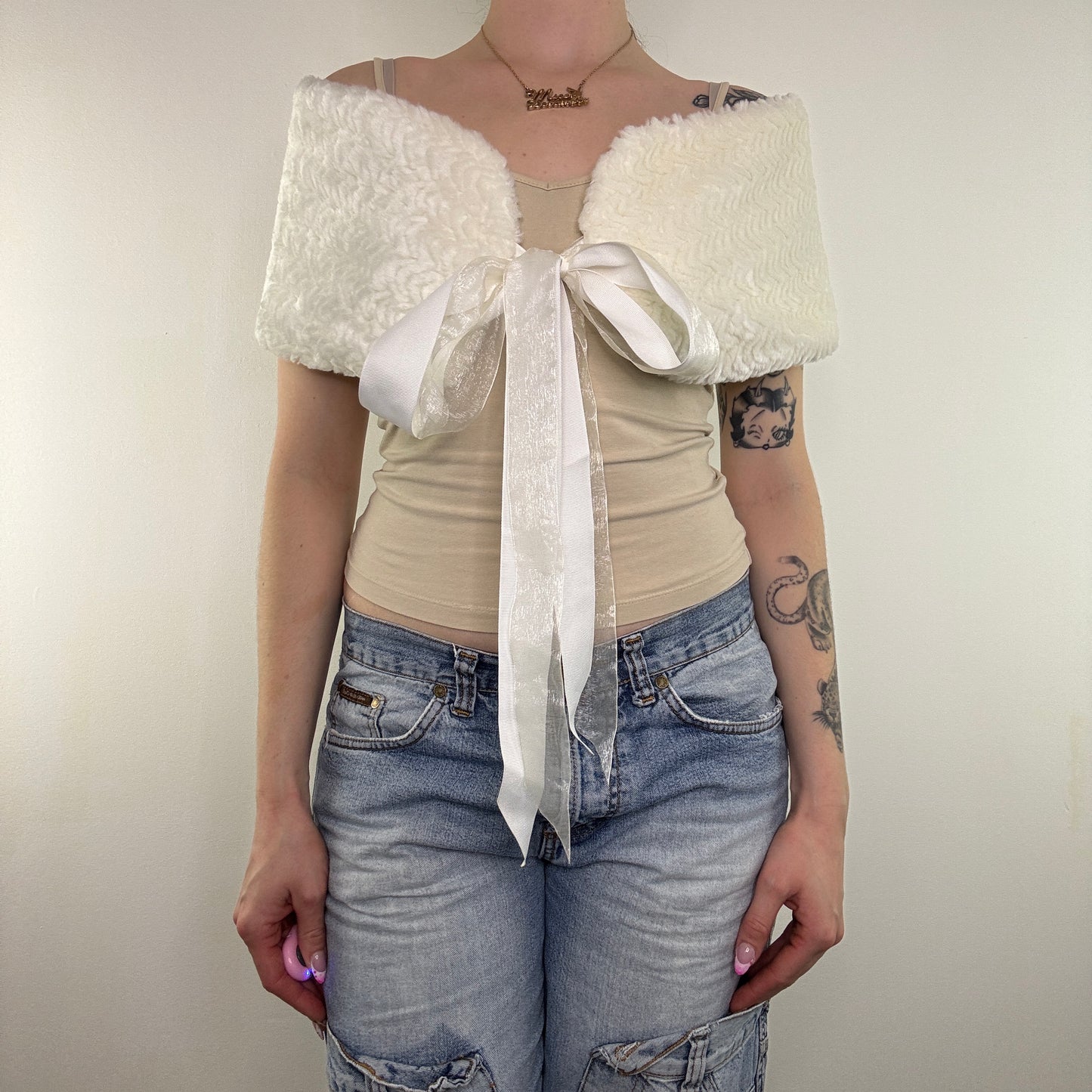 Y2K vintage white faux fur shawl cover up bow