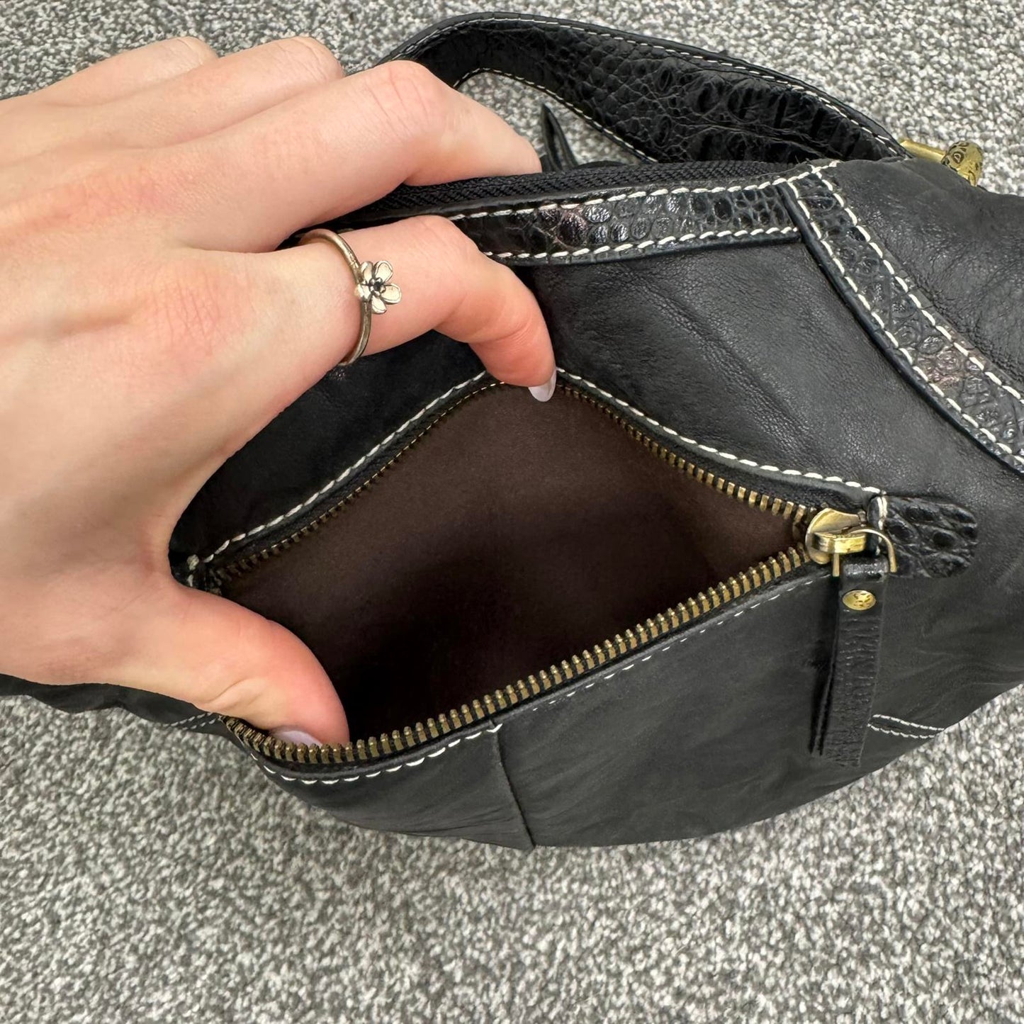 Y2K vintage genuine leather shoulder bag butter soft fringe charm hobo slouchy