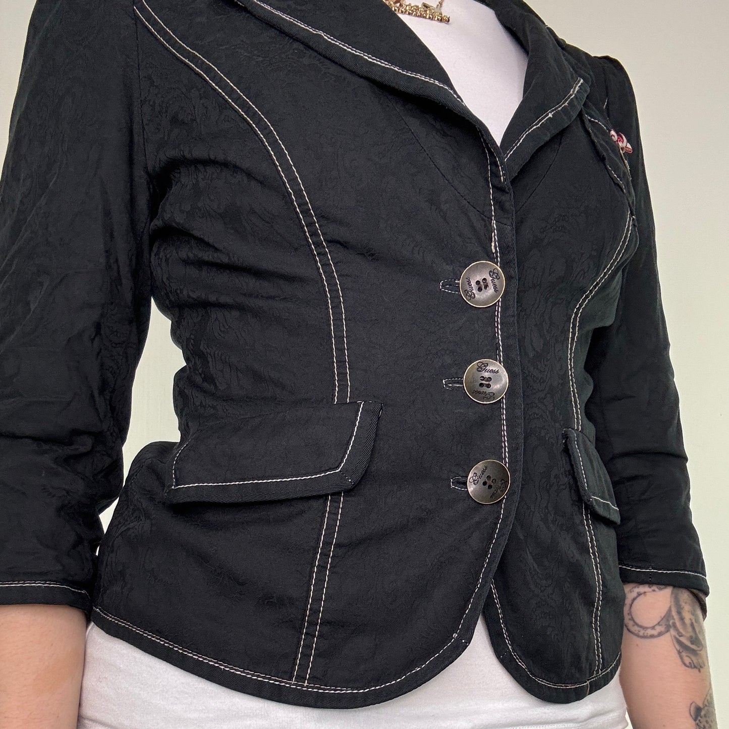 Y2K vintage Guess fitted blazer