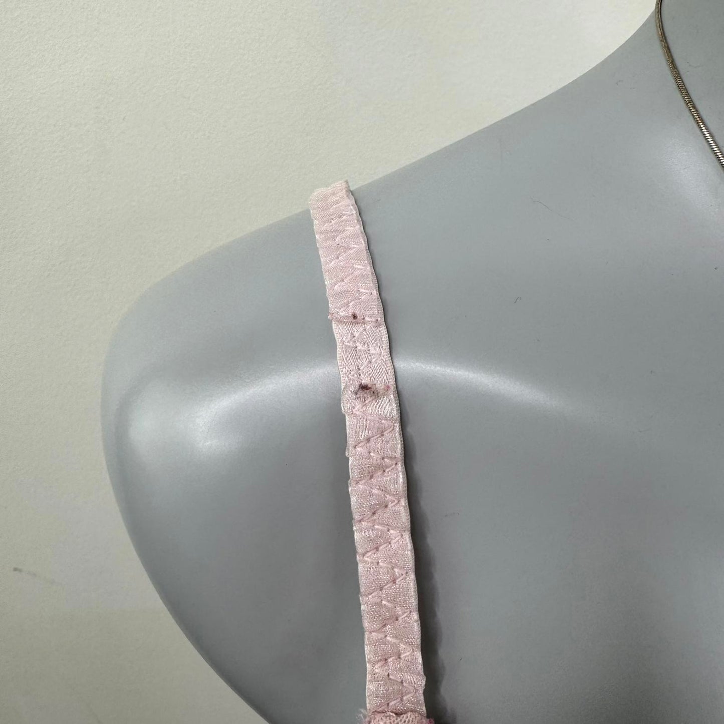 Y2K vintage mesh cami top crinkle rose baby pink lettuce hem cropped sheer