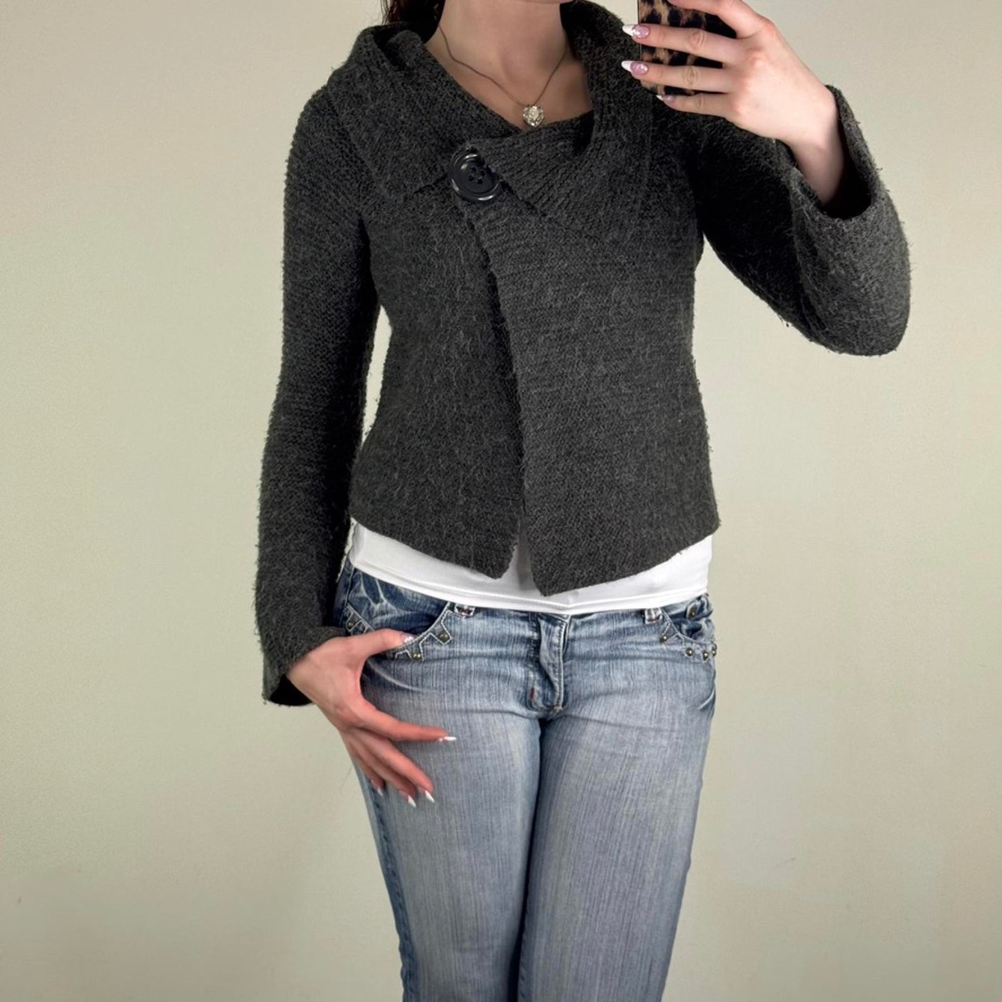 Y2K vintage knit cardigan flare sleeve button grey short length fold over neck
