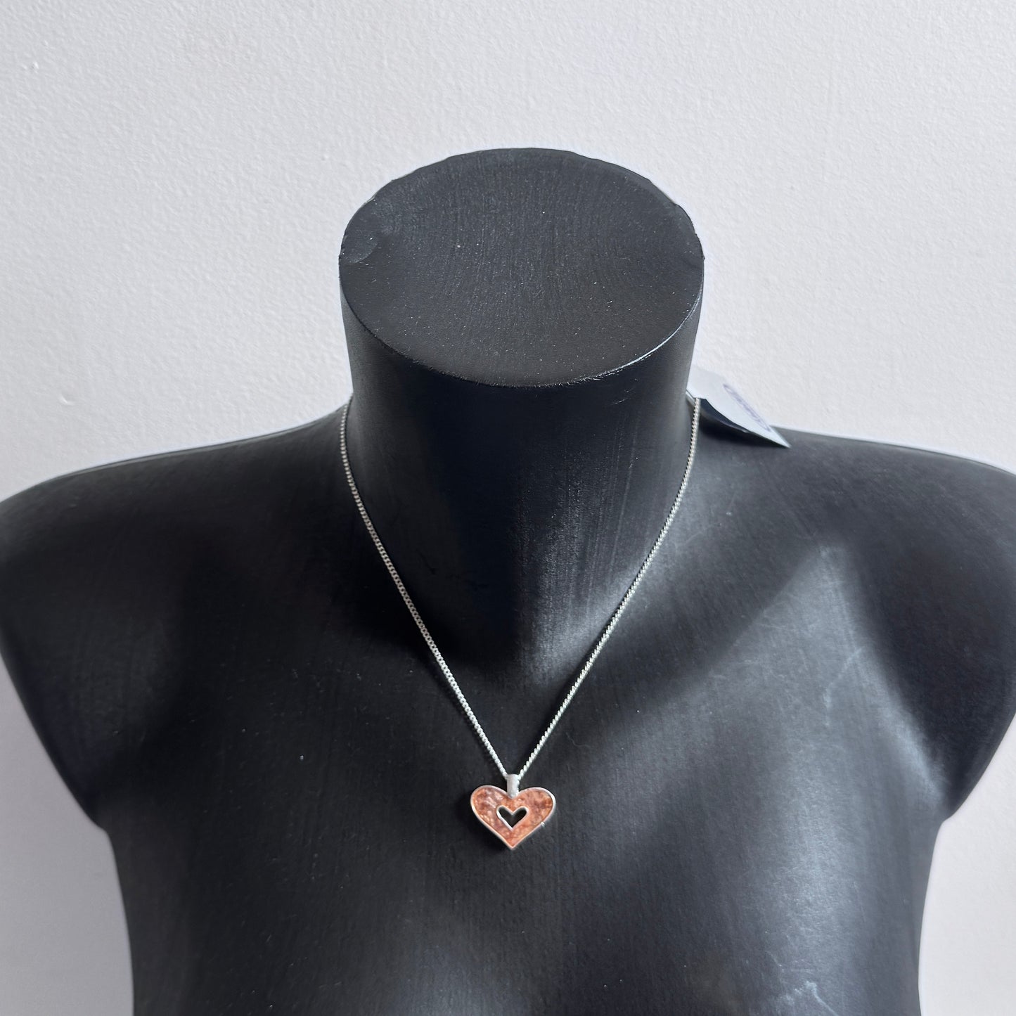 Y2K vintage Tammy heart necklace