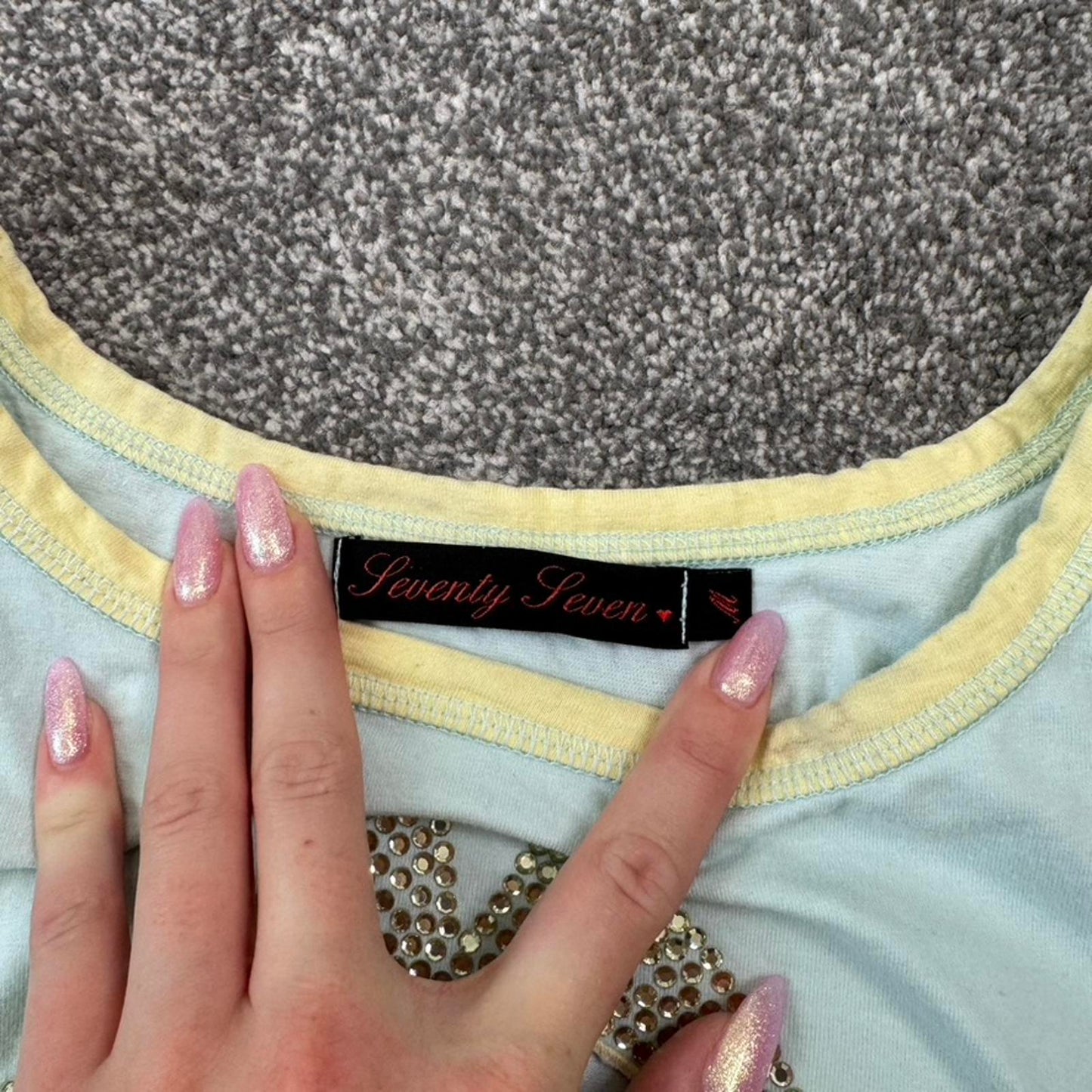 Y2K vintage cut out lips tank top rhinestone baby blue yellow ringer slight crop