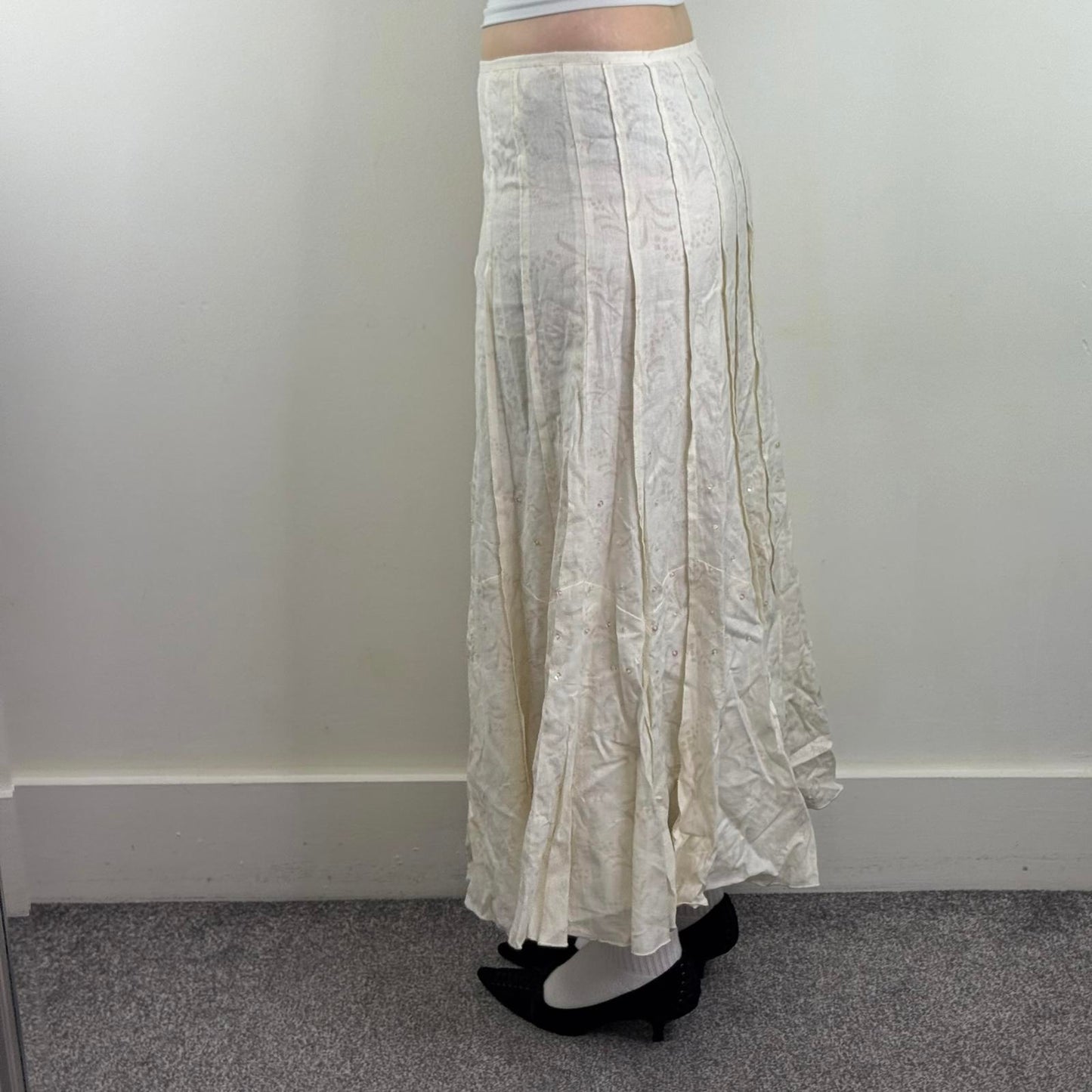 Y2K vintage linen blend maxi skirt floral pattern sequin beaded a line pleated