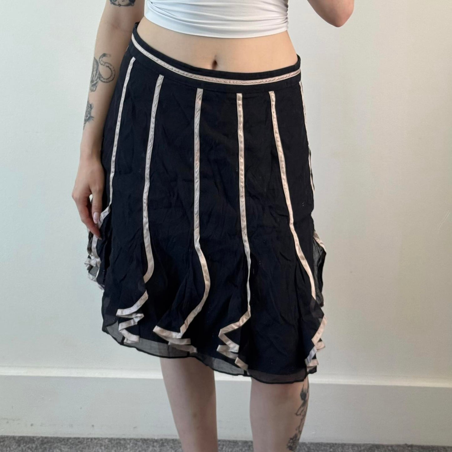 Y2K vintage part silk midi skirt black pink stripe ruffle knee length a line fit
