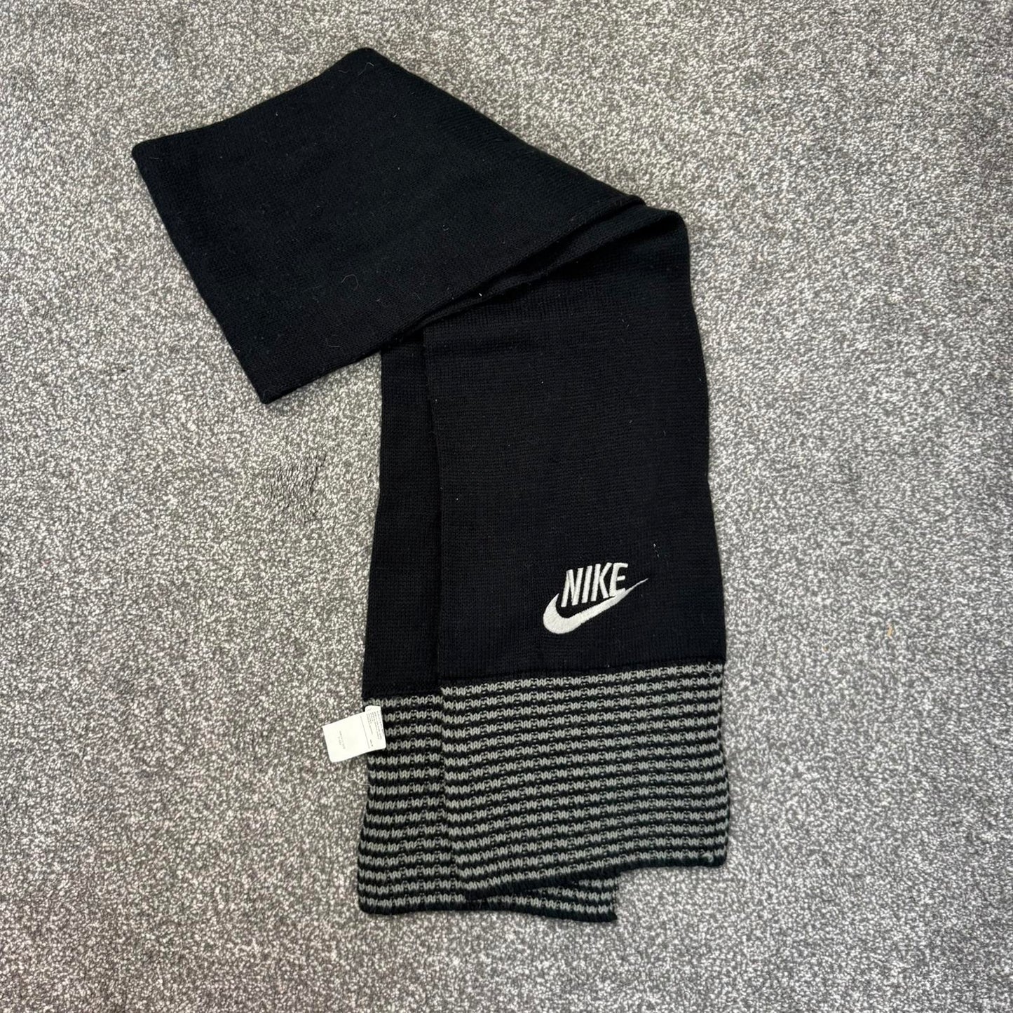 Y2K vintage Nike knit black grey stripe scarf unisex embroidered logo