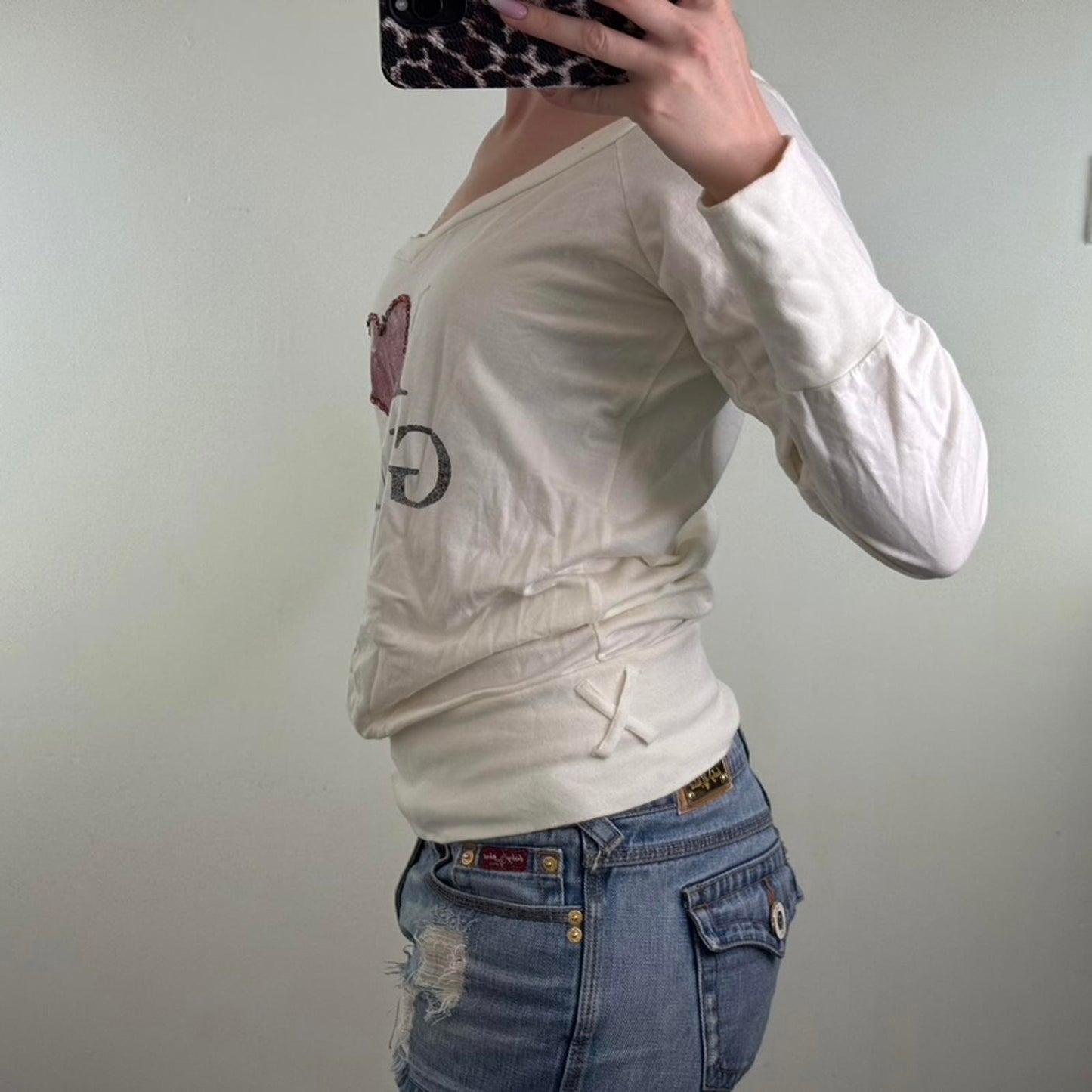 Y2K vintage Guess slouchy jumper rhinestone i love lightweight graphic print