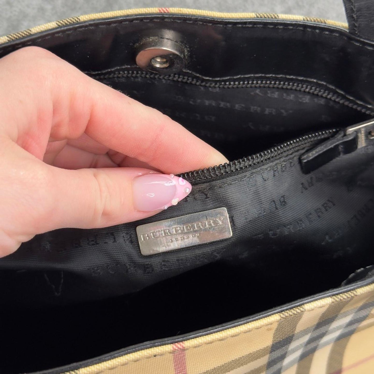 Vintage Burberry beige nova check print PVC tote bag handbag large