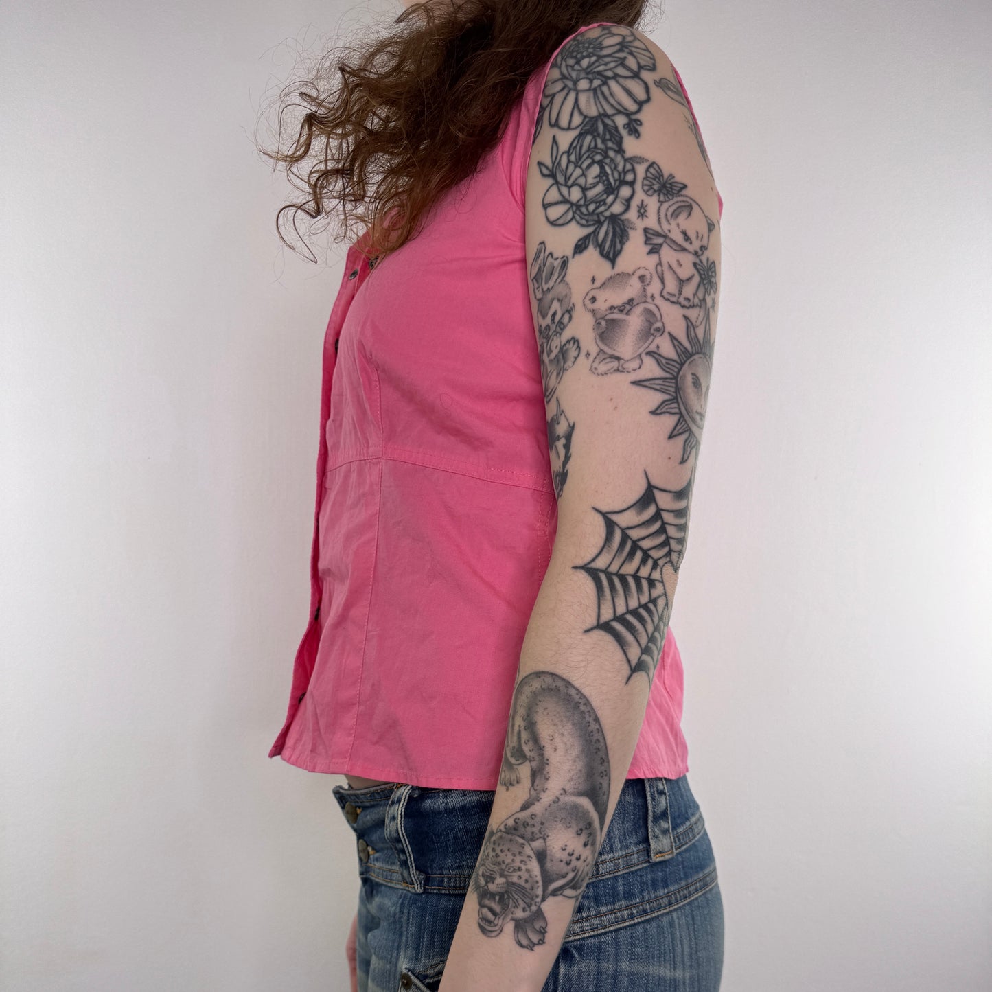 Y2K vintage sleeveless button up shirt