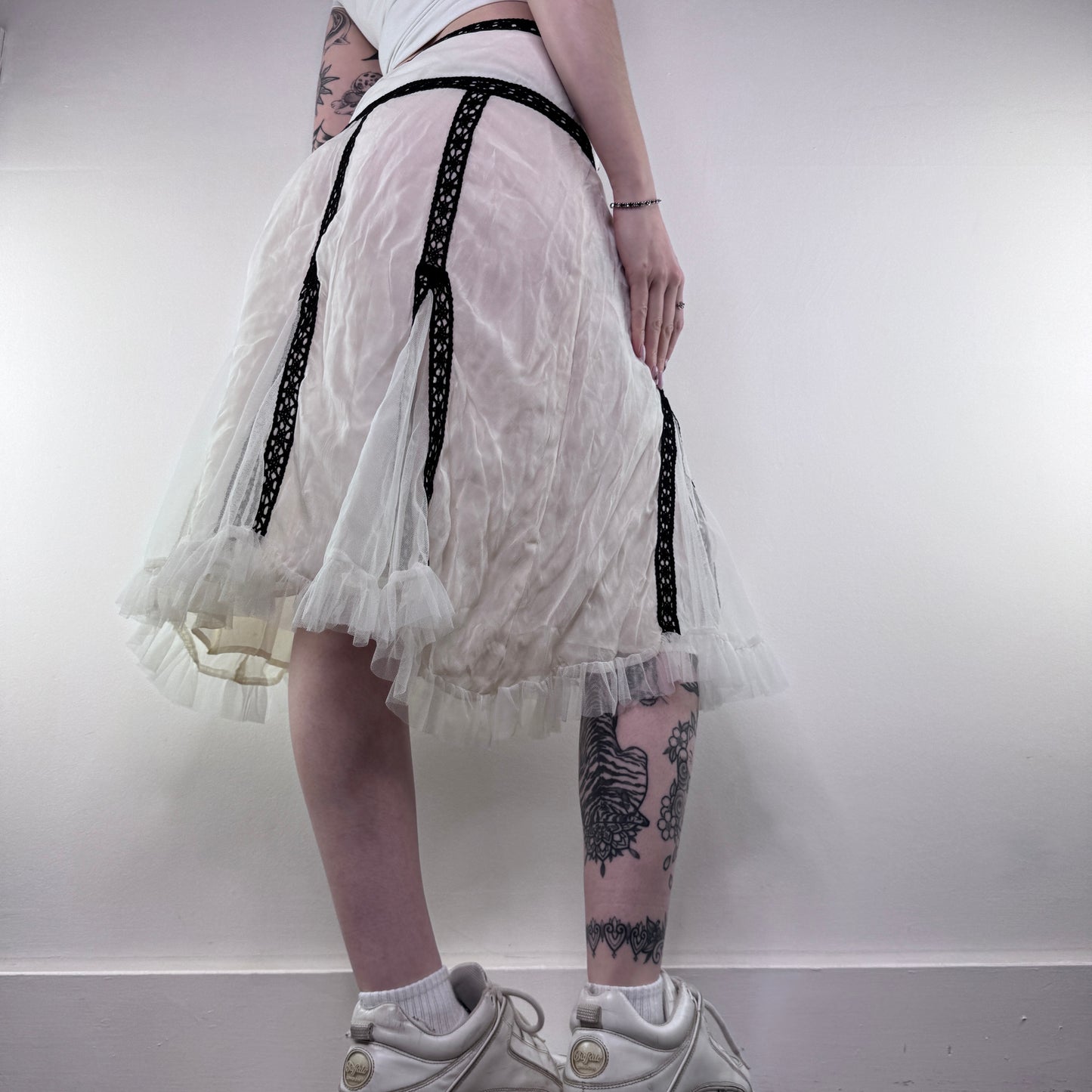 Y2K vintage frilly beaded midi skirt