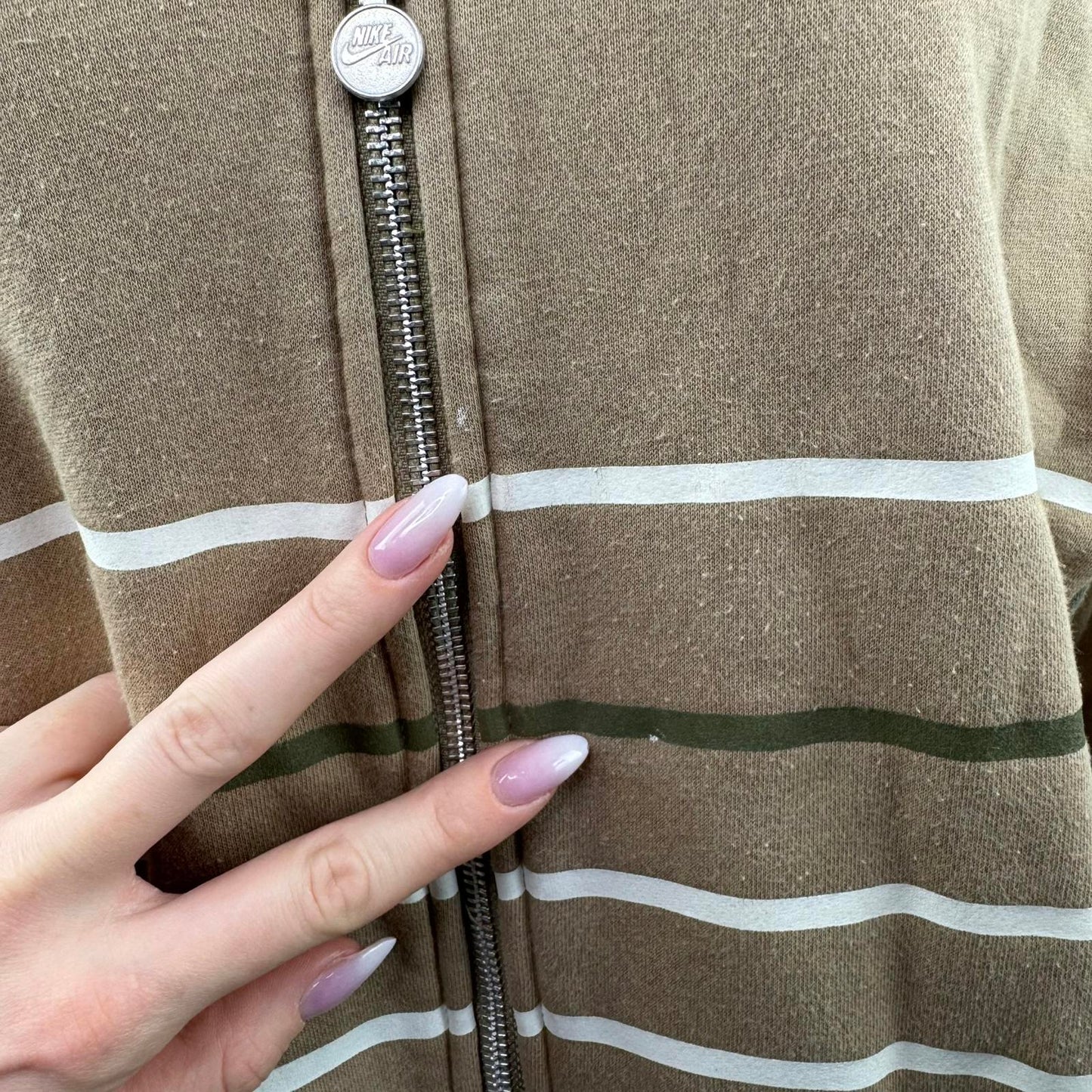 Y2K vintage Nike zip up jumper stripe high neck beige khaki stripy silver
