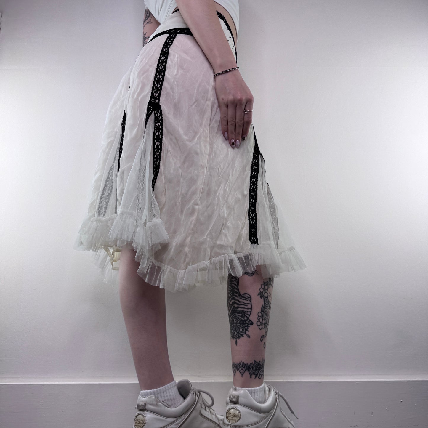 Y2K vintage frilly beaded midi skirt