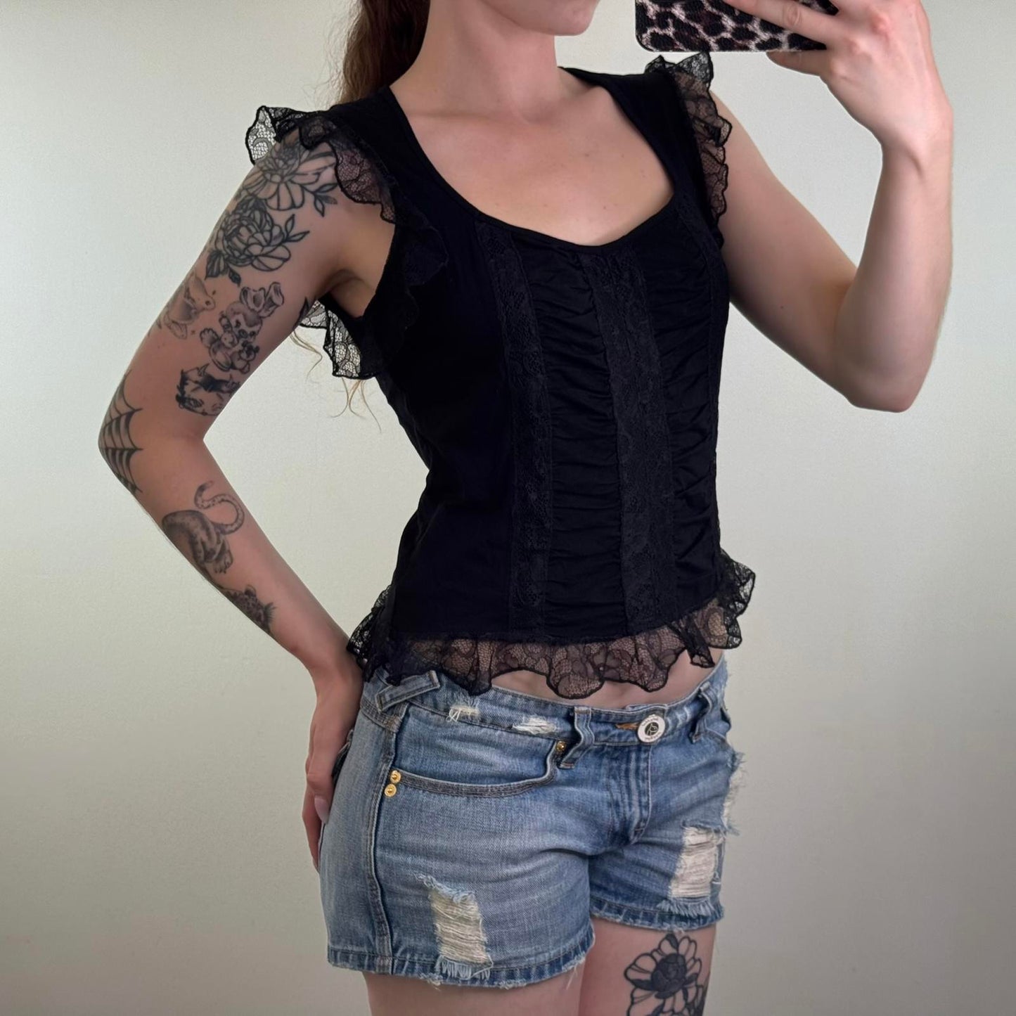 Y2K vintage lace trim tank top ruched sweetheart neckline stretchy frill ruffle