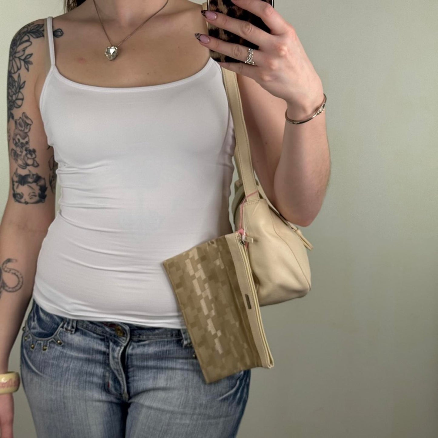 Y2K vintage shoulder bag with matching cosmetic bag cream silver studded
