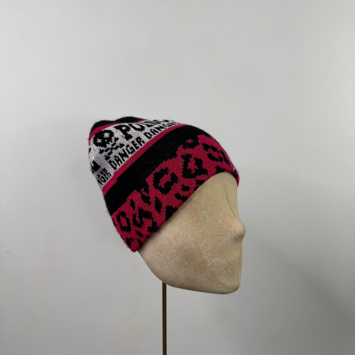 Y2K vintage beanie hat leopard print skull knit mcbling hot pink black white