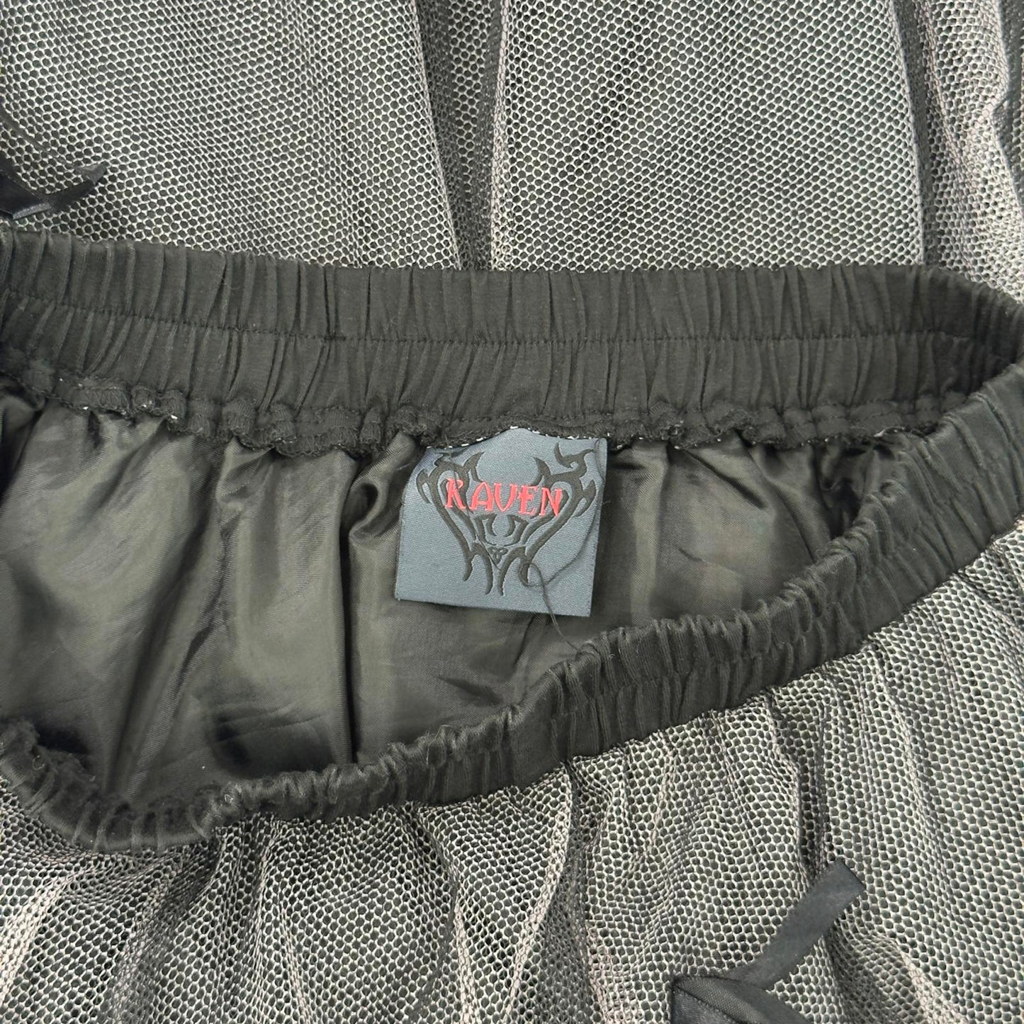 90s vintage Raven gothic netted bow midi skirt lace trim