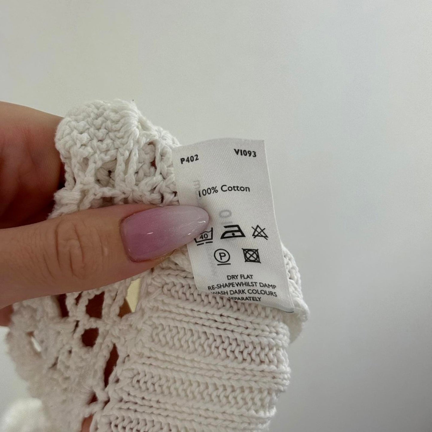 Y2K vintage ribbed knit jumper 3/4 sleeve lace up boat neck scallop hem knitted