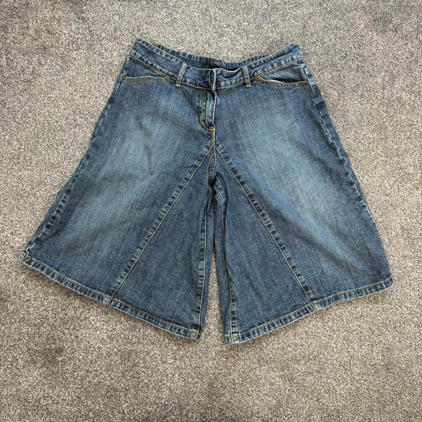 Y2K vintage denim jorts faded dark blue baggy shorts mid rise knee length