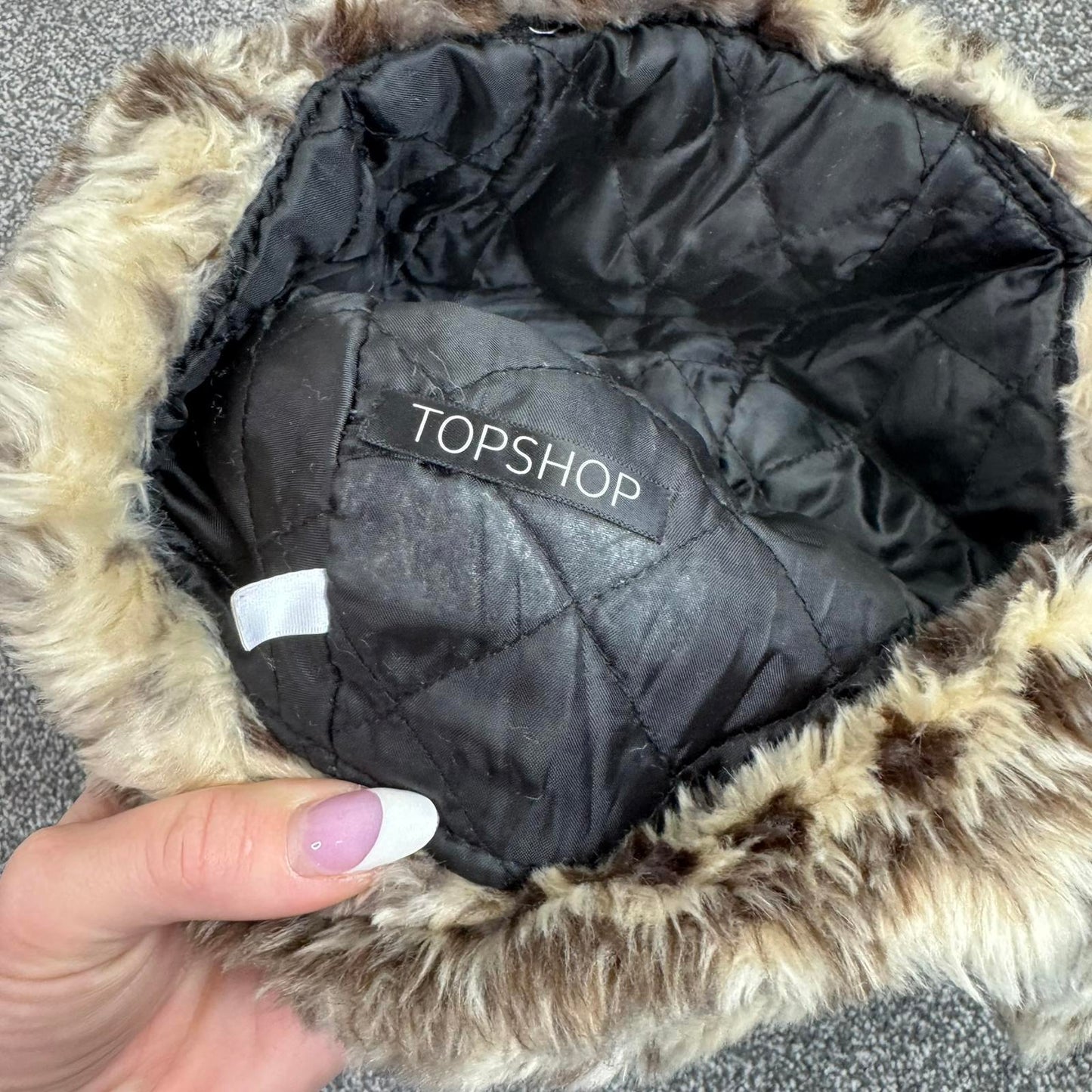 Y2K vintage Topshop aztec faux fur trapper hat cream brown pattern print unisex