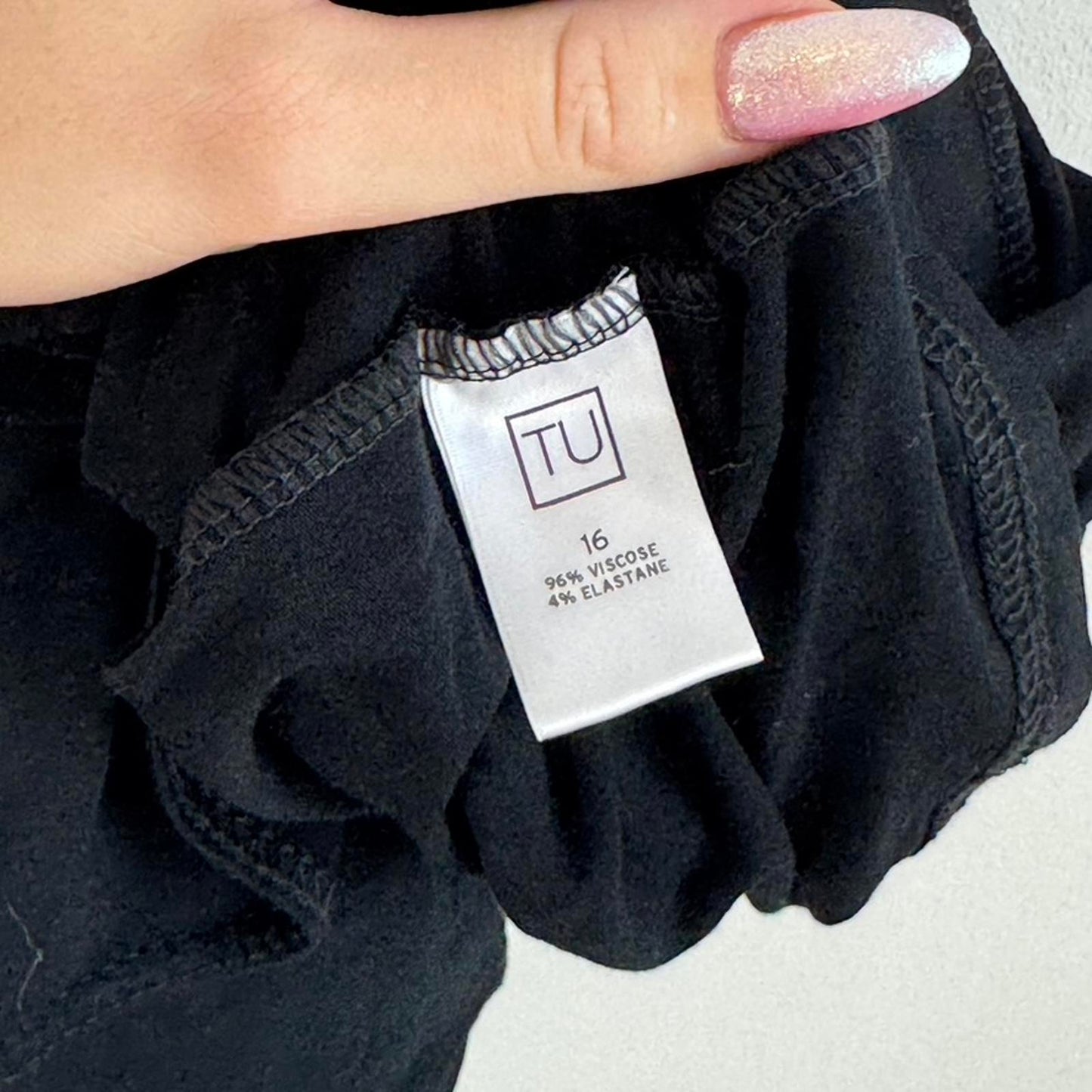 Y2K vintage halter neck top floral bust trim sequin rhinestone tie bow stretchy