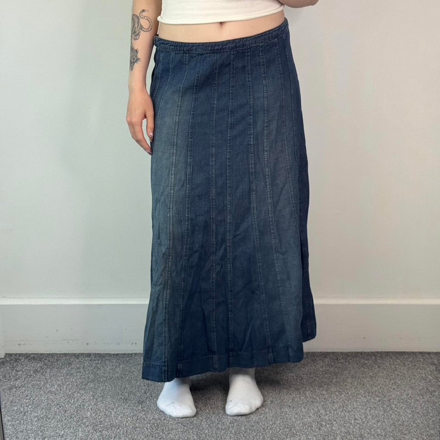 Y2K vintage faded denim maxi skirt a line blue wash vertical stitching