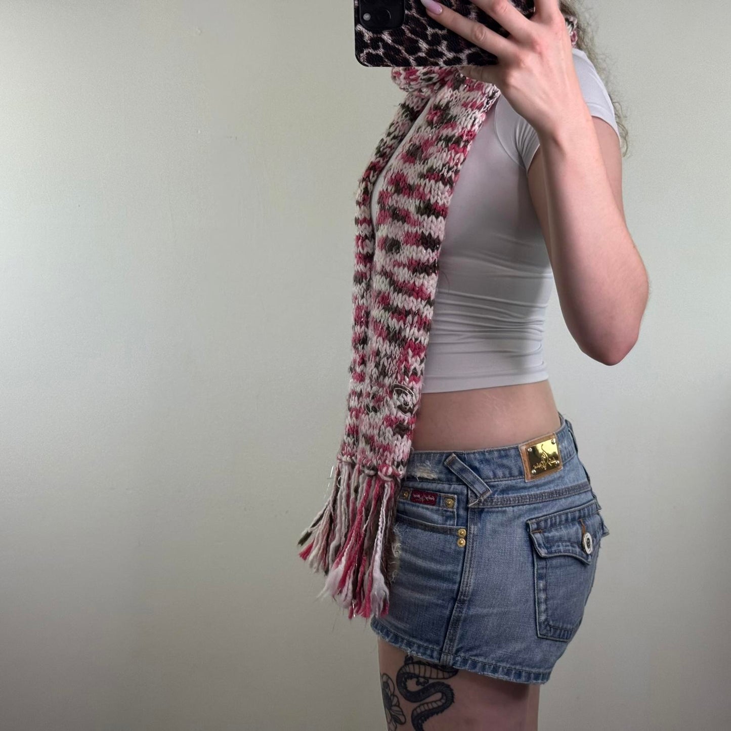 Y2K vintage O'Neill chunky knit scarf glitter pink white brown tassel