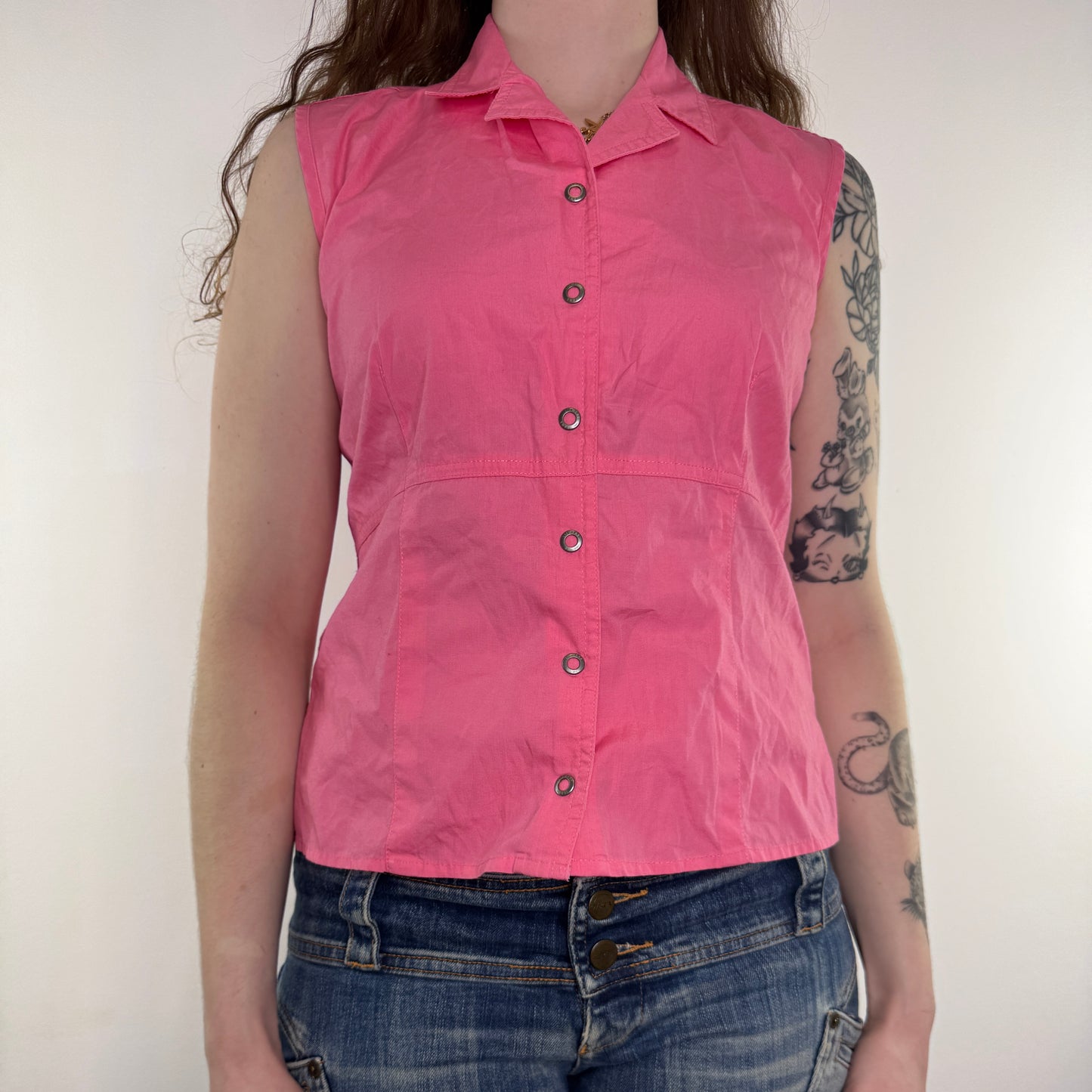 Y2K vintage sleeveless button up shirt