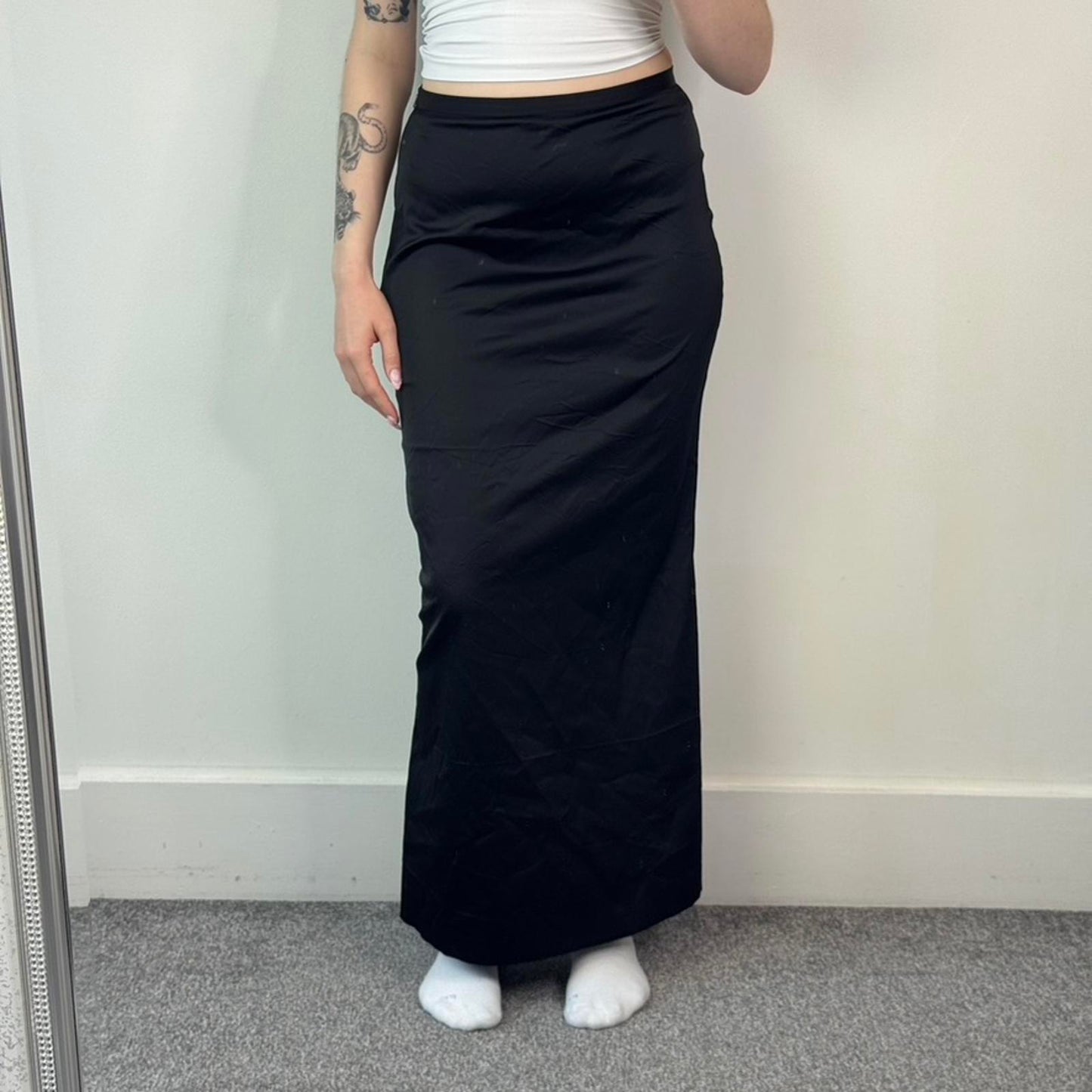 Y2K vintage French Connection satin fitted stretchy maxi skirt