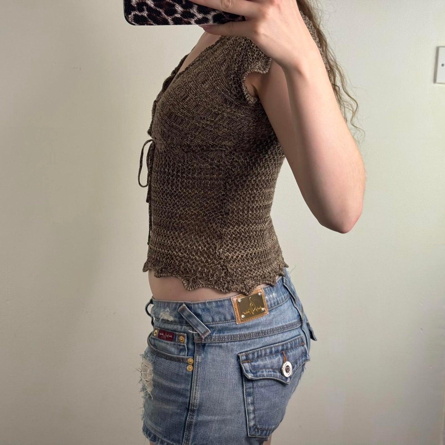 Y2K vintage Wet Seal knit v neck top low cut slight crop bow stretchy brown