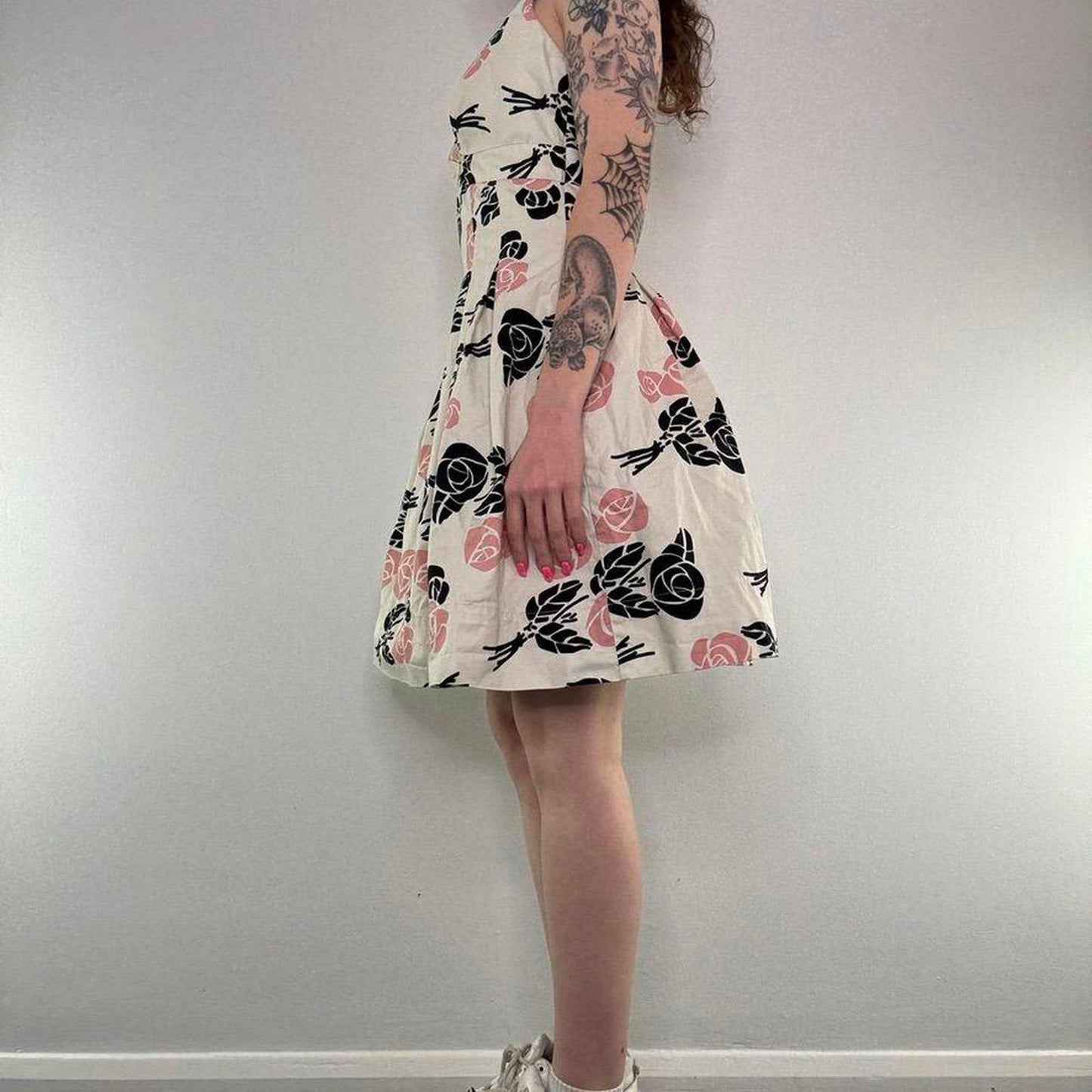 Y2K vintage gothic rose halter neck netted puffball midi dress floral v neck- 12