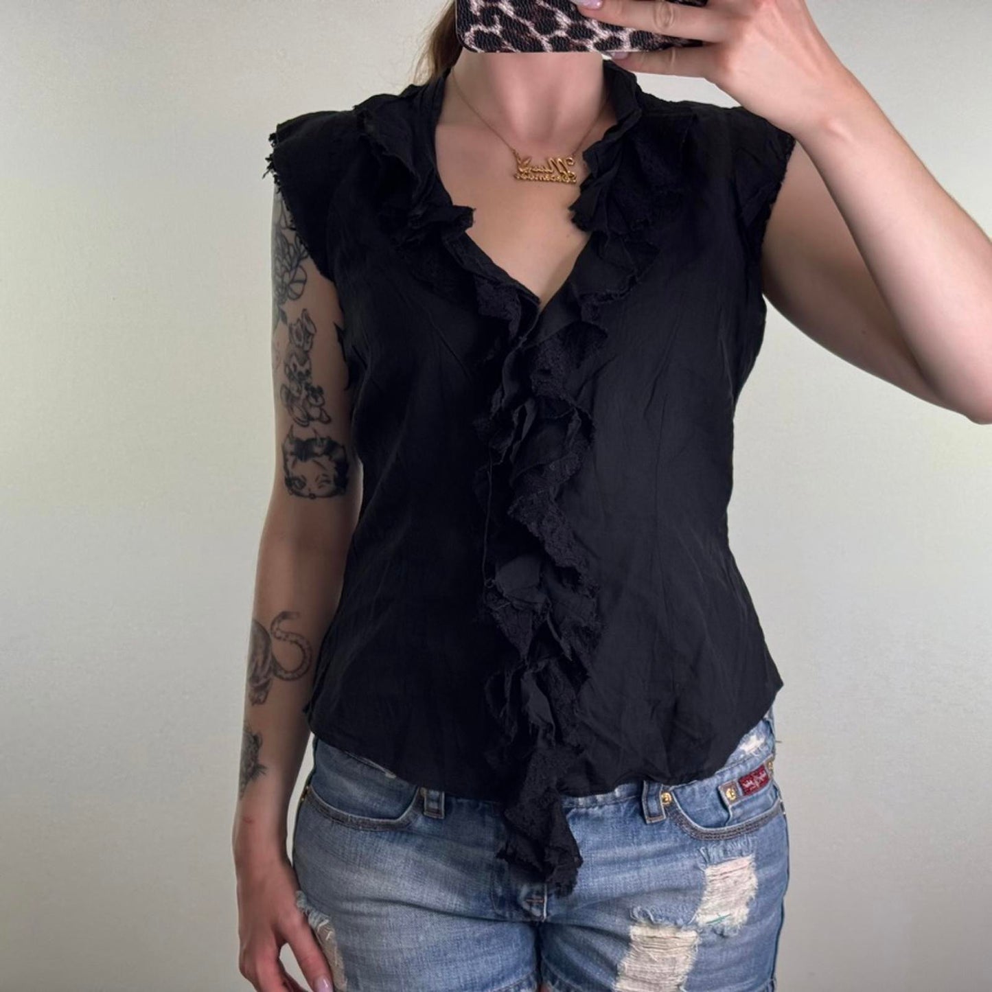 Y2K vintage hook and eye frill top cap sleeve lace trim frilly ruffle black