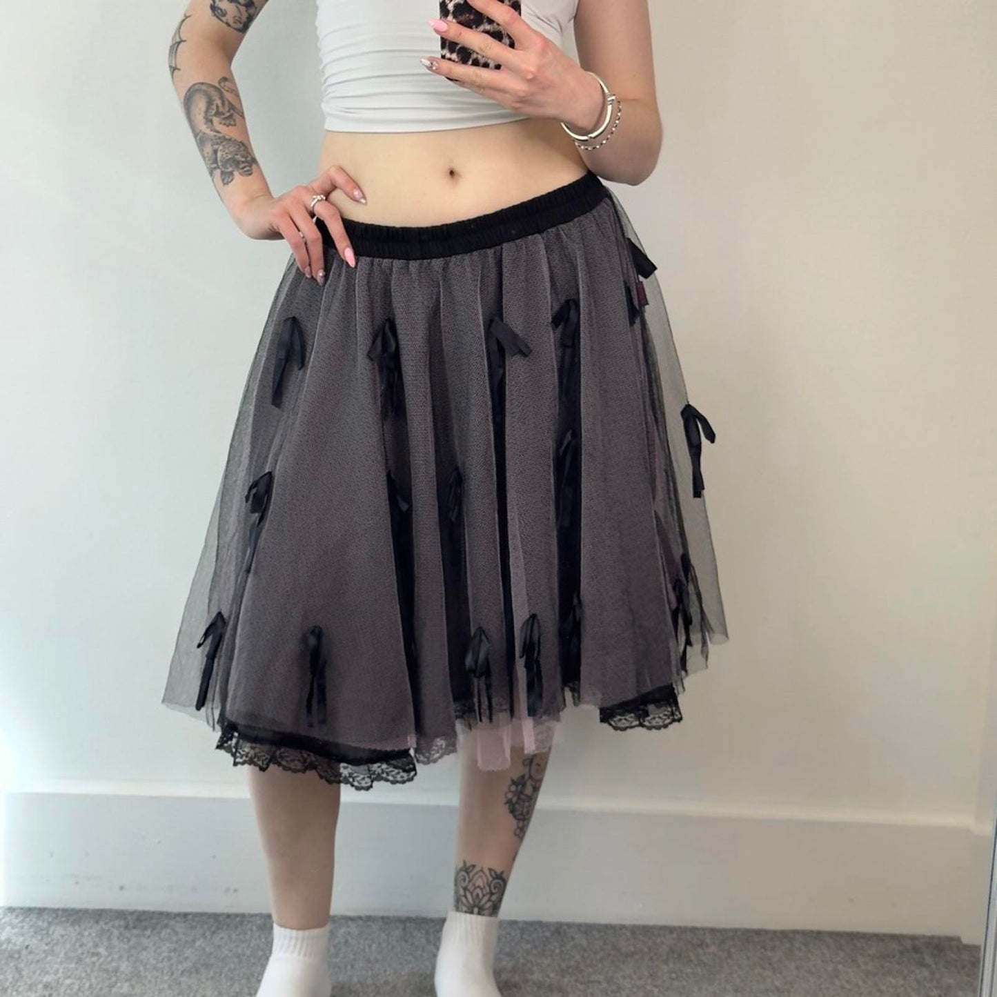 90s vintage Raven gothic netted bow midi skirt lace trim