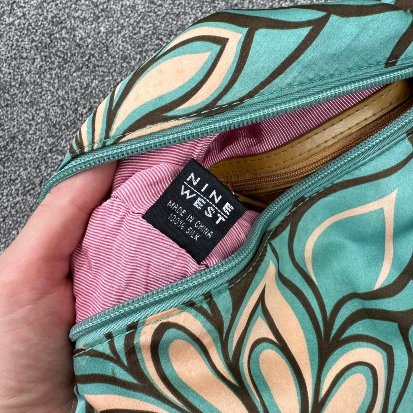 Y2K vintage 100% silk abstract pattern shoulder bag circle base small mini blue