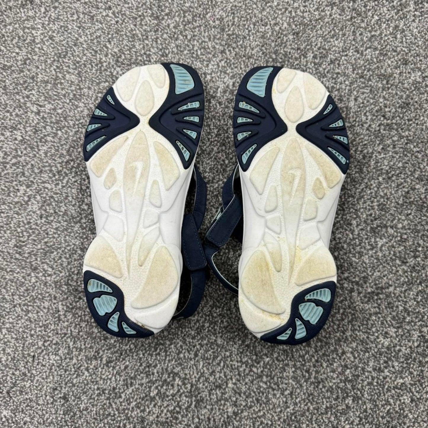 Y2K vintage Nike ACG sandals strap thong baby dark blue white sporty
