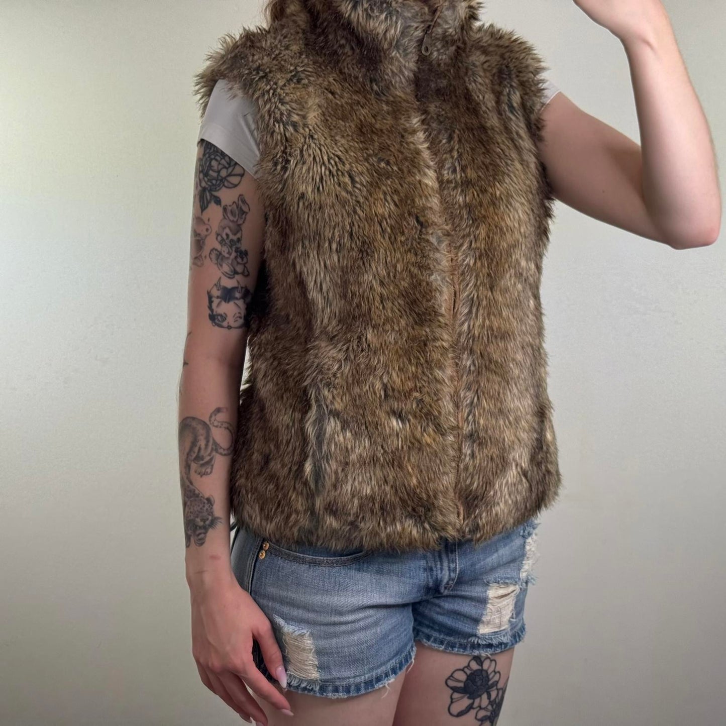 Y2K vintage Topshop faux fur sleeveless gilet body warmer high neck brown
